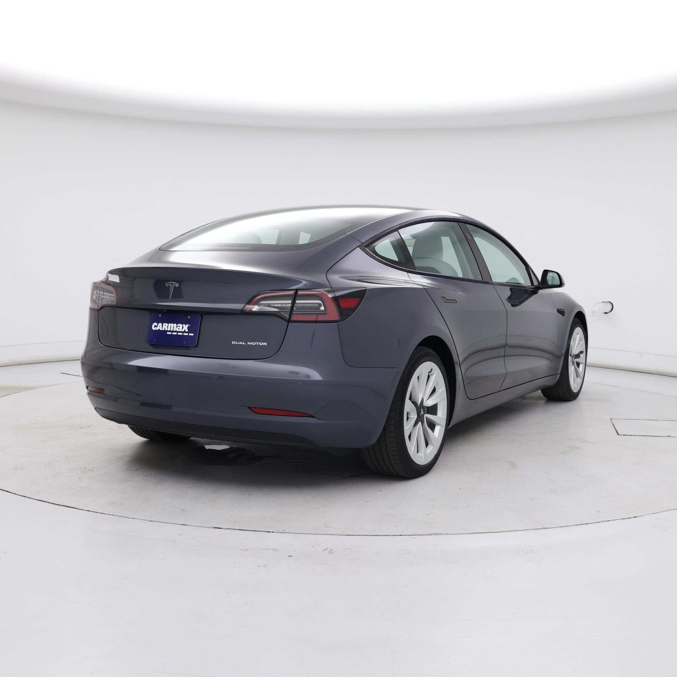 Thumbnail: 2022 Tesla Model 3 - 8
