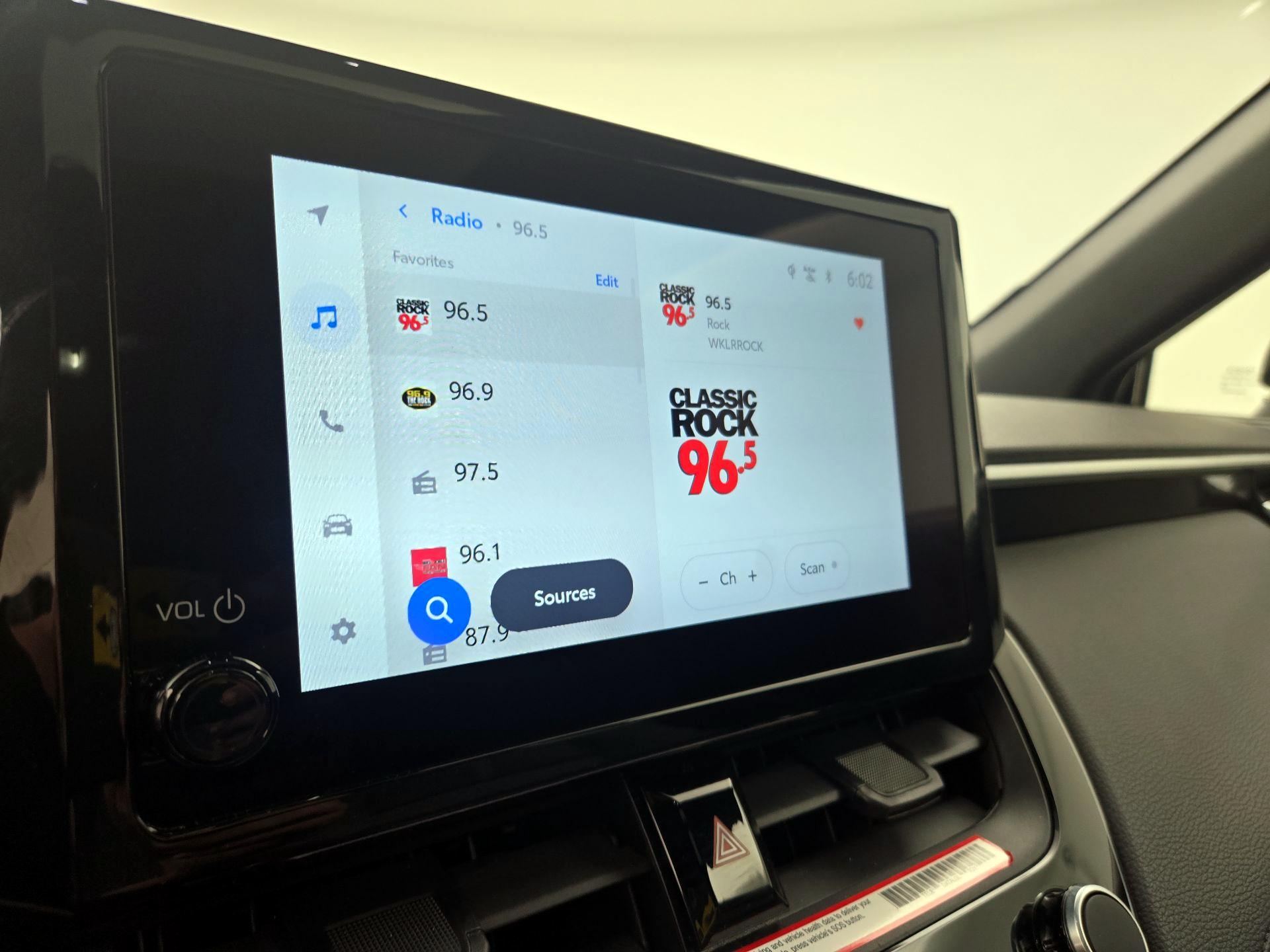 Thumbnail: 2024 Toyota Corolla Cross - 16