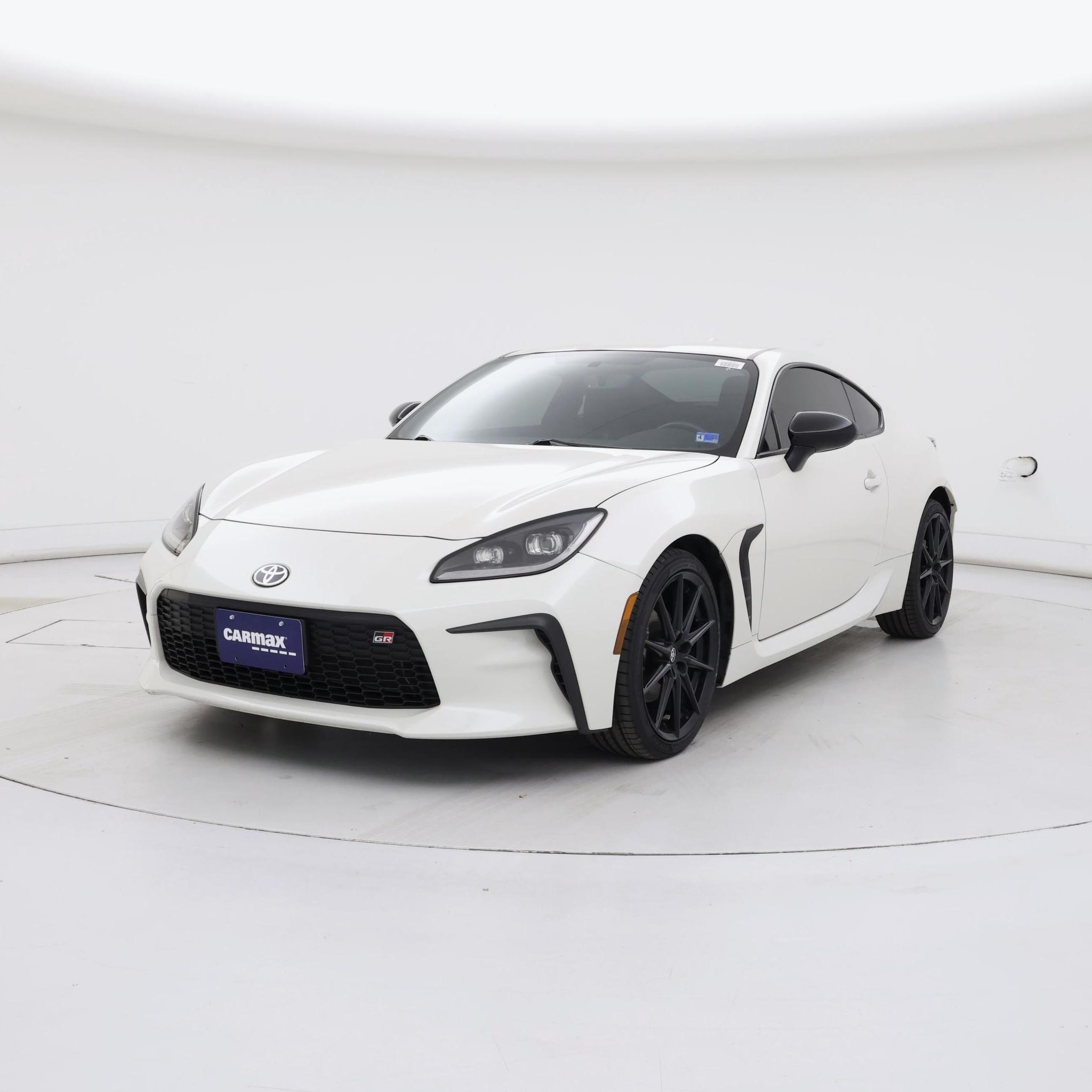 Thumbnail: 2023 Toyota GR86 - 4