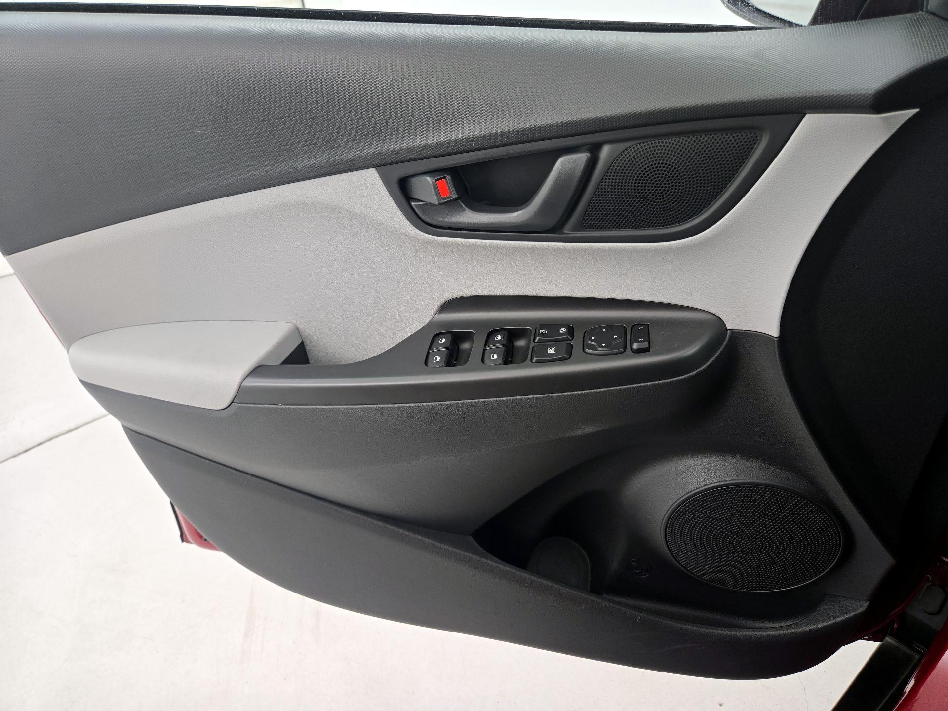 Thumbnail: 2023 Hyundai Kona - 12