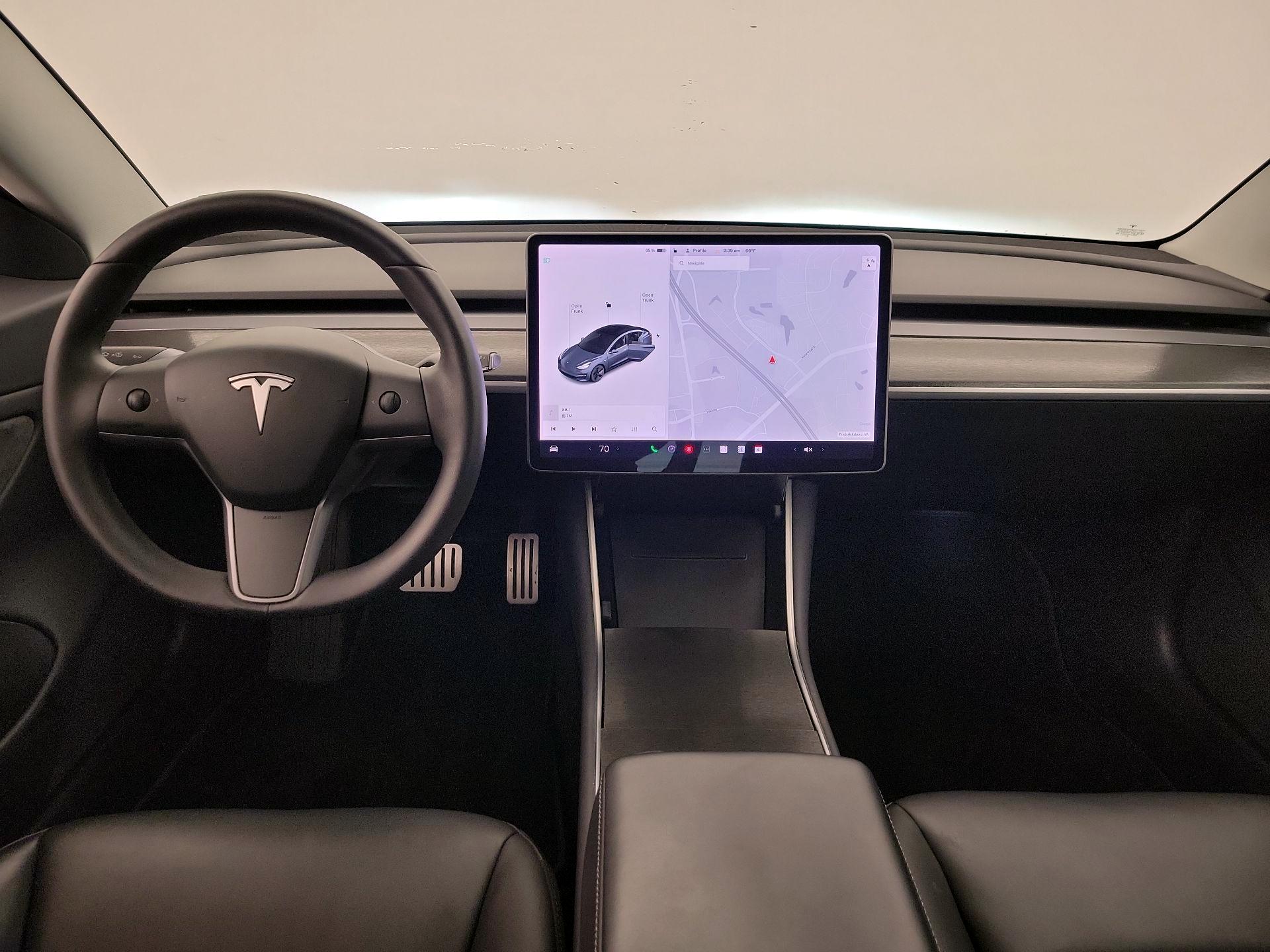 Thumbnail: 2019 Tesla Model 3 - 9