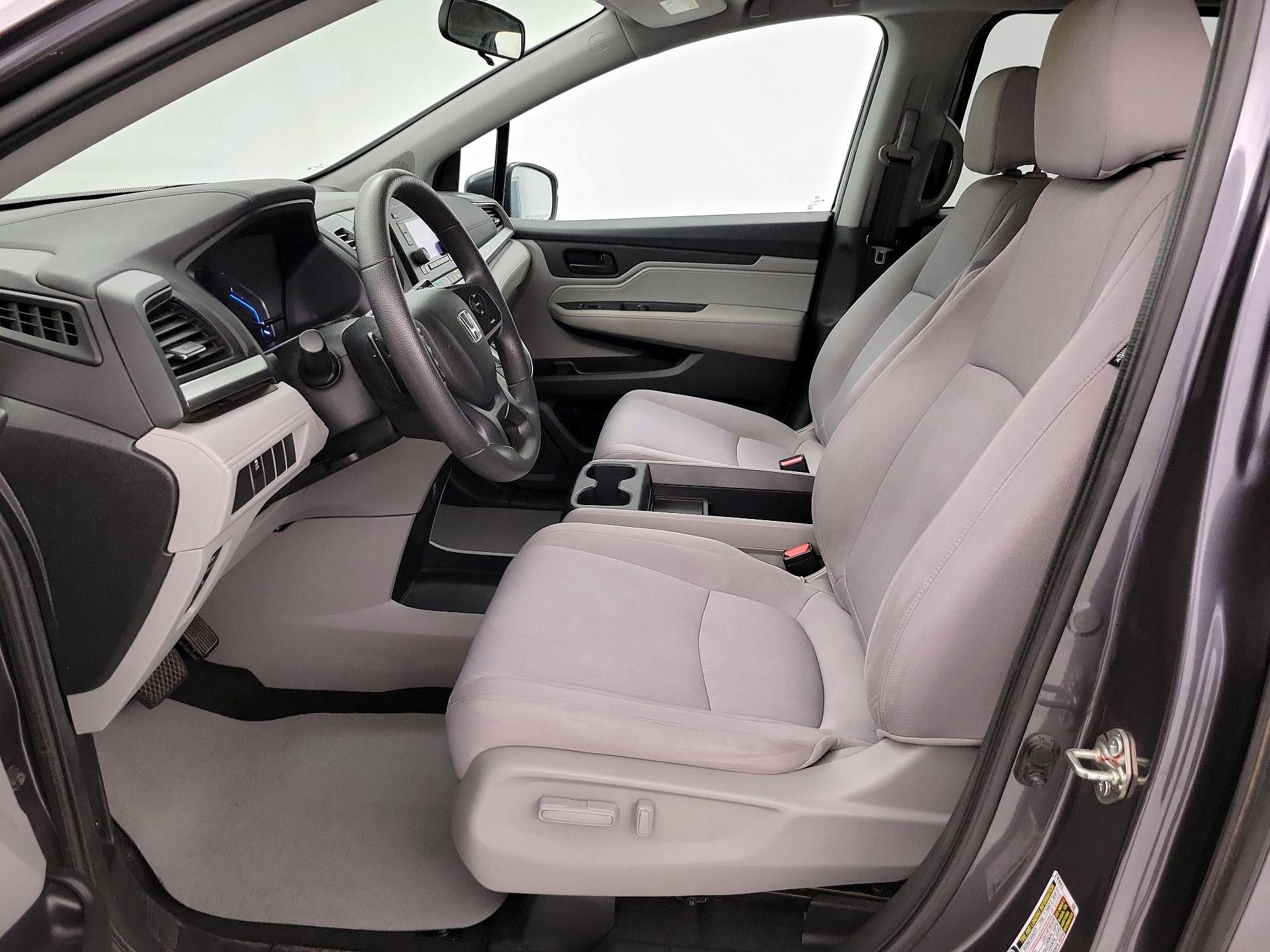 Thumbnail: 2019 Honda Odyssey - 11