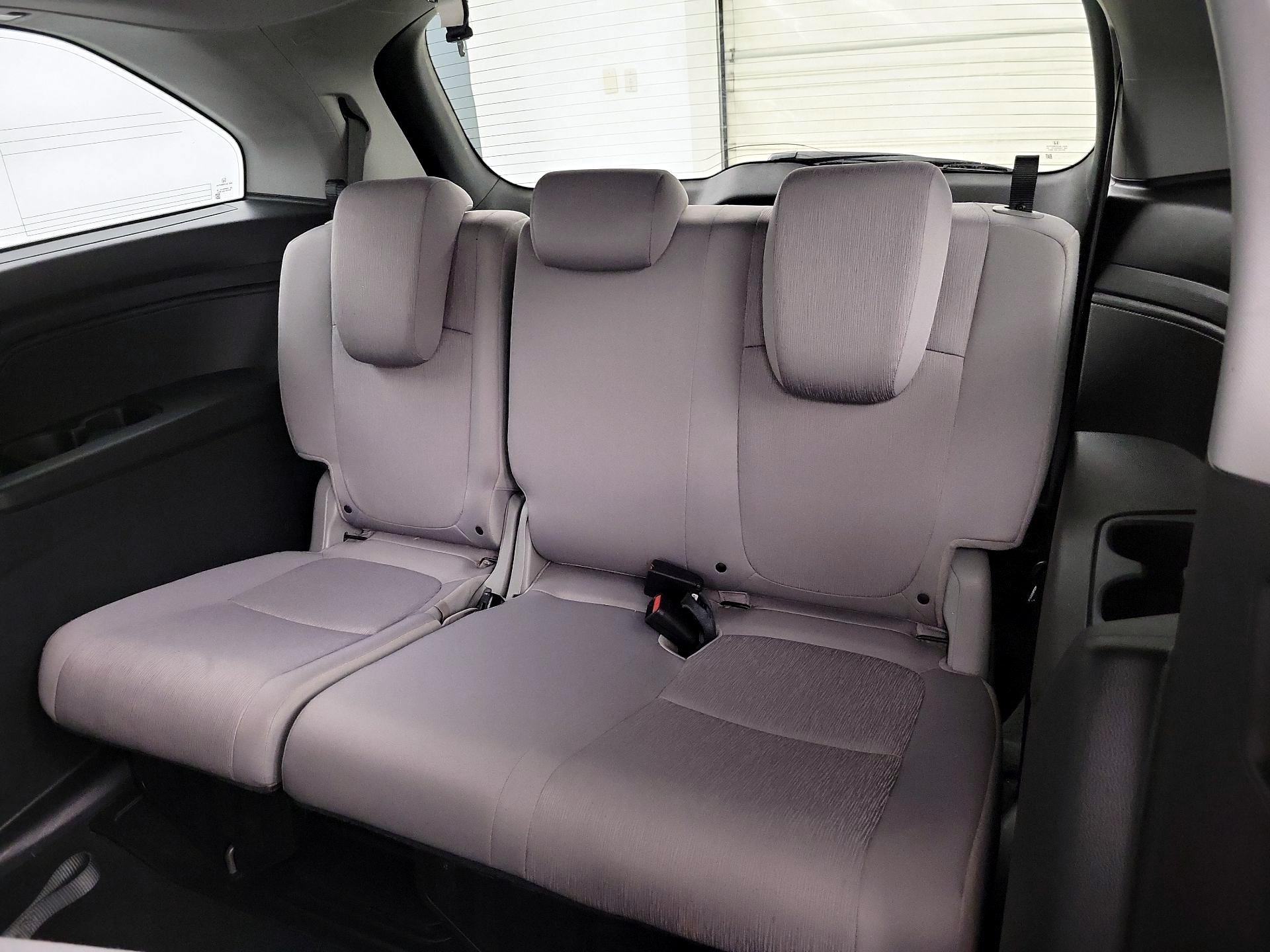Thumbnail: 2019 Honda Odyssey - 20