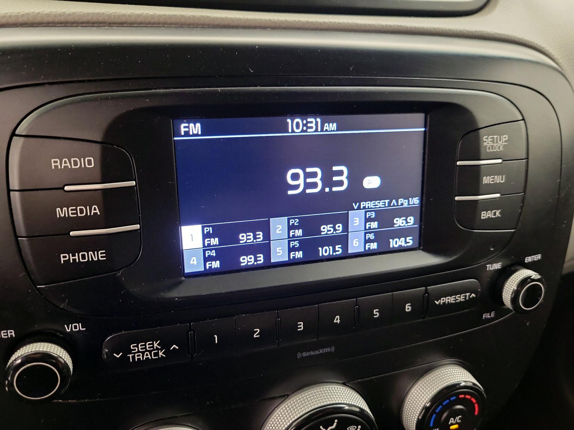 Thumbnail: 2018 Kia Soul - 14