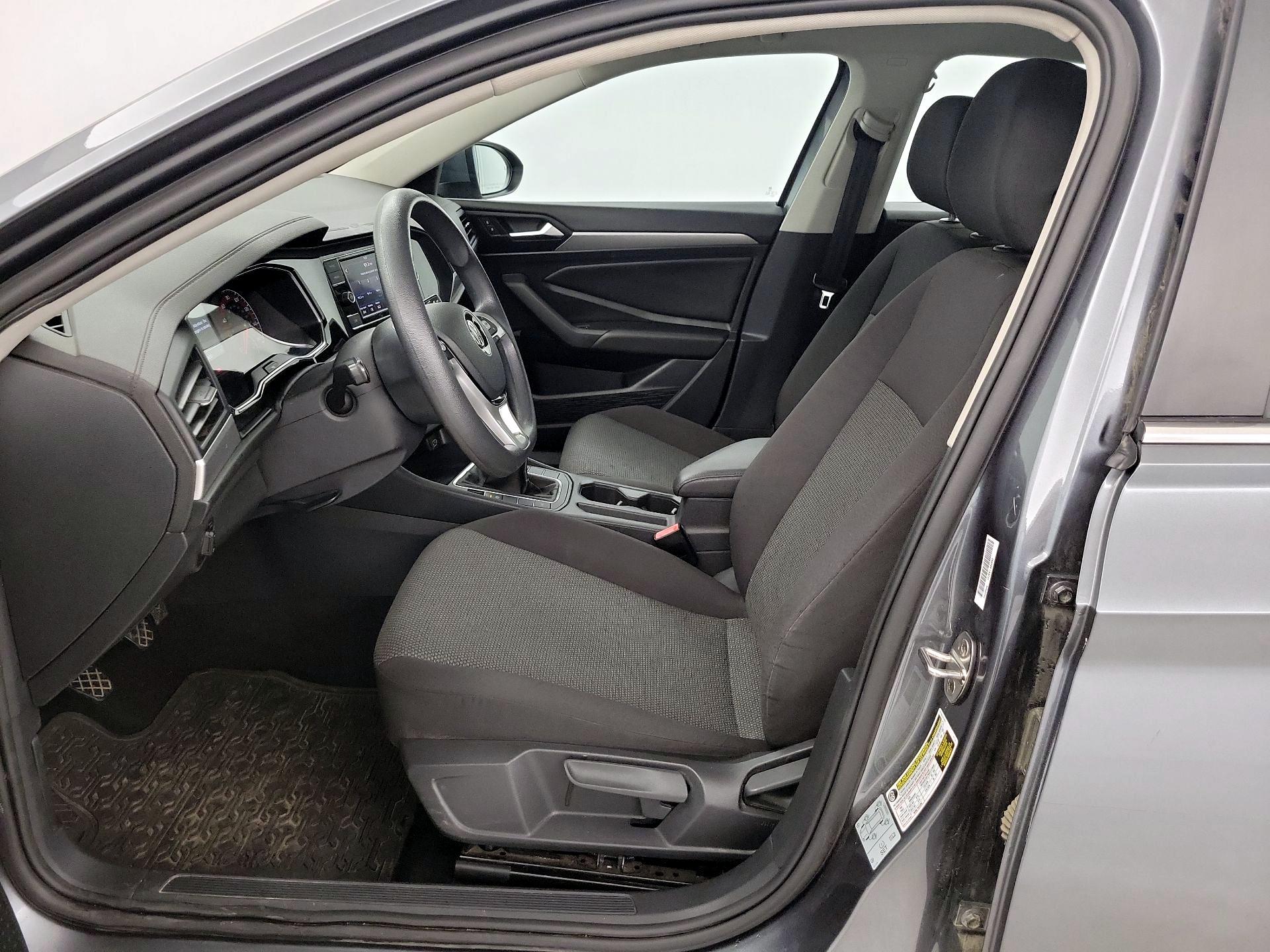 Thumbnail: 2019 Volkswagen Jetta - 11