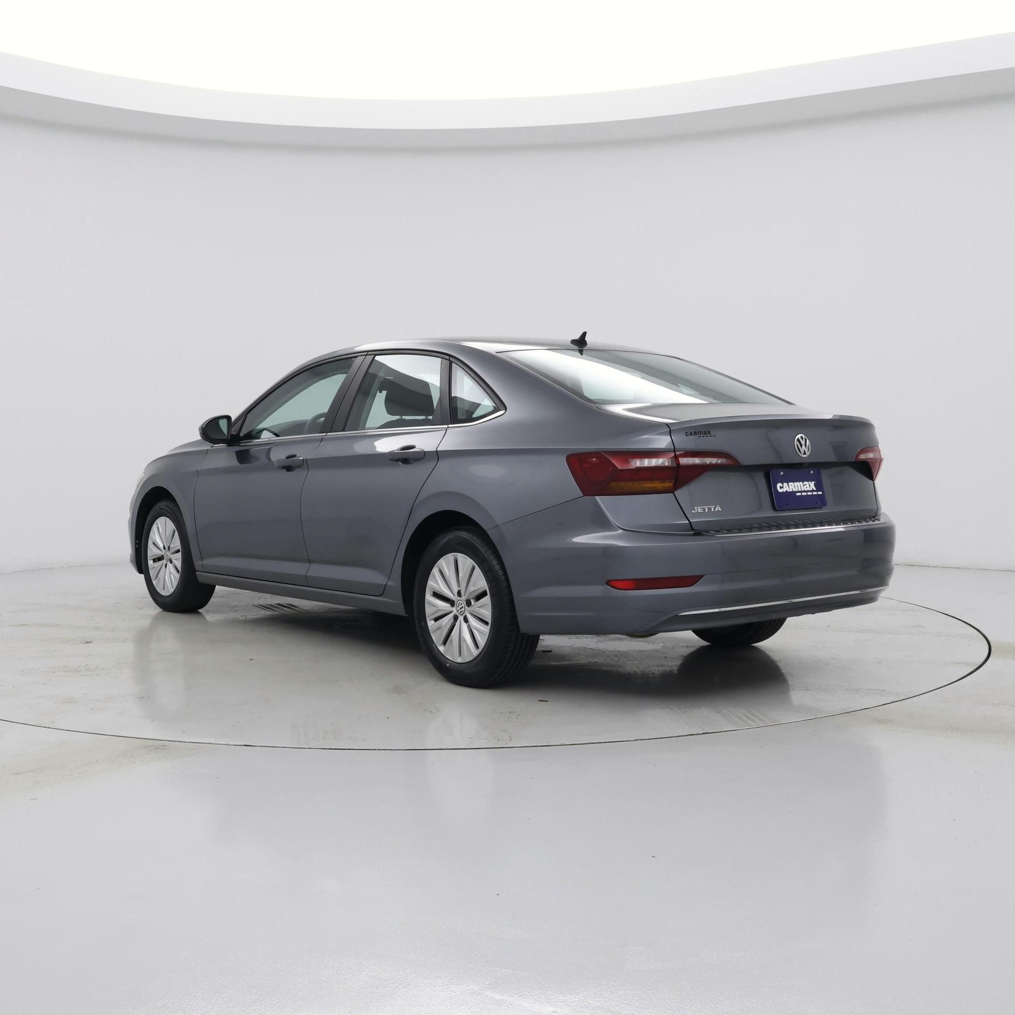 Thumbnail: 2019 Volkswagen Jetta - 2