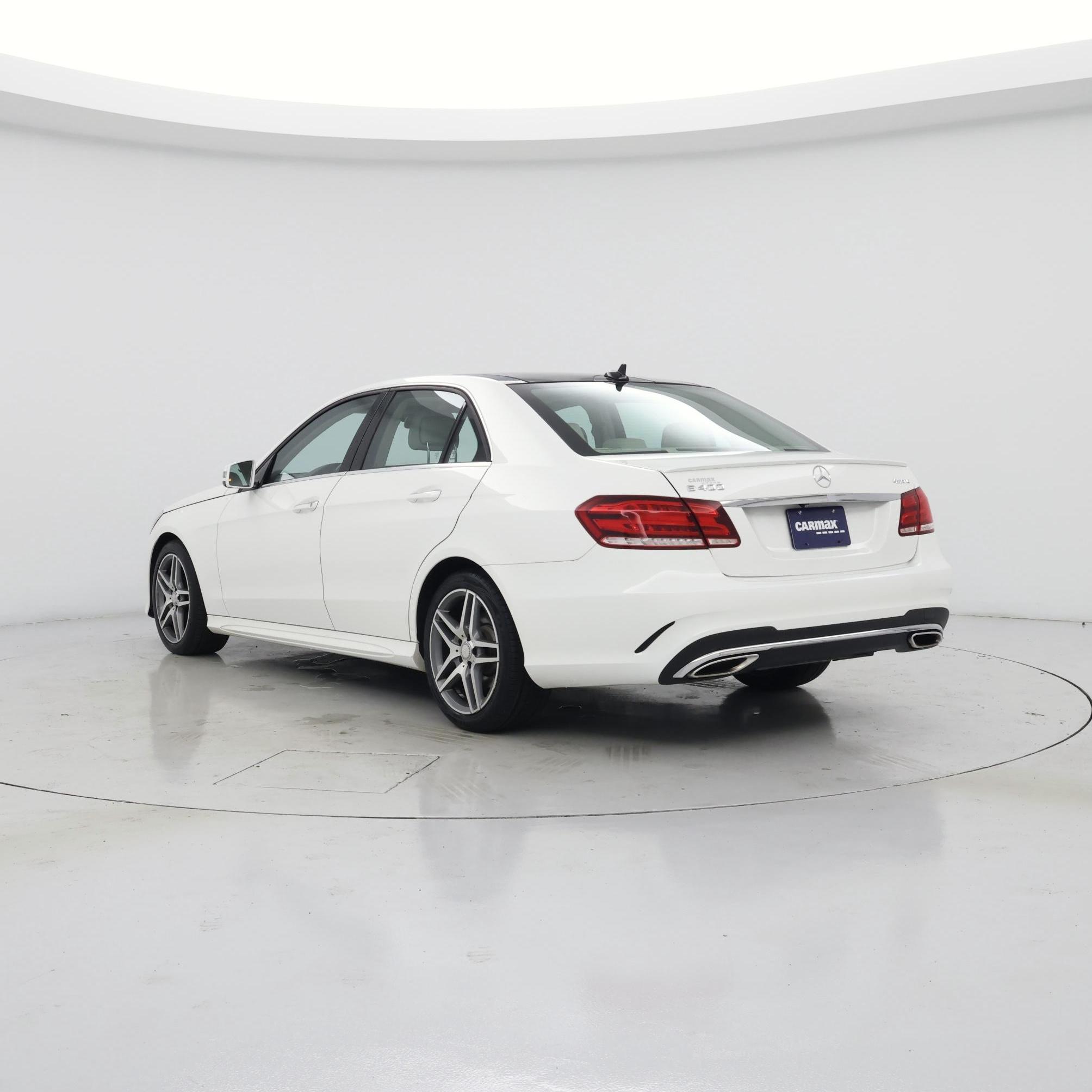 Thumbnail: 2016 Mercedes-Benz E-Class - 2