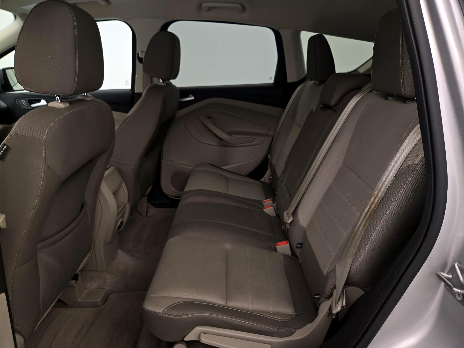 Thumbnail: 2016 Ford Escape - 19