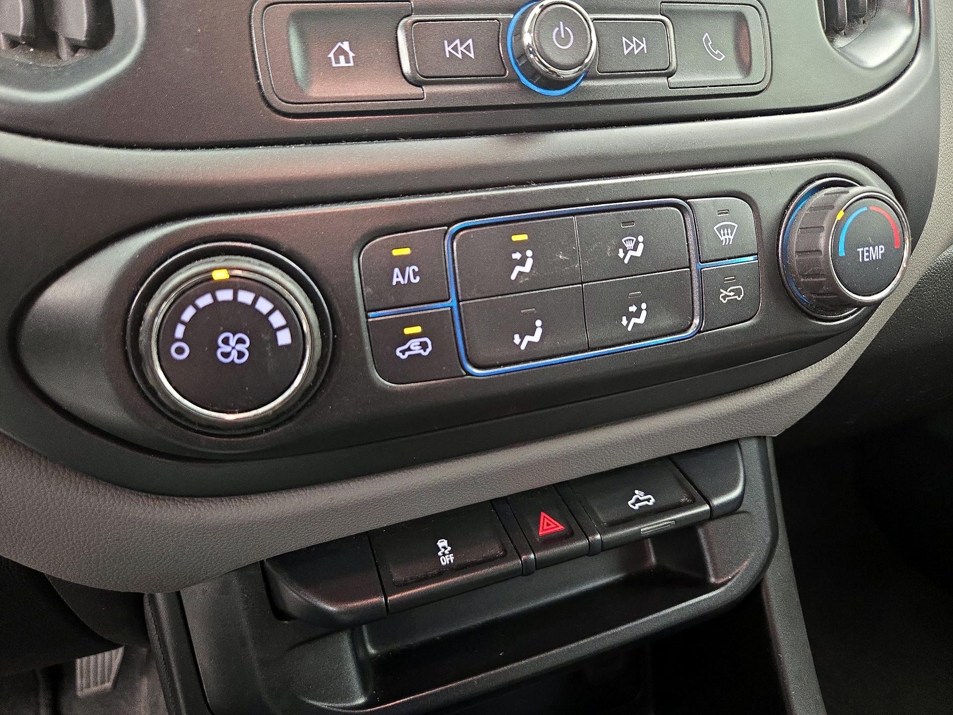 Thumbnail: 2019 Chevrolet Colorado - 16