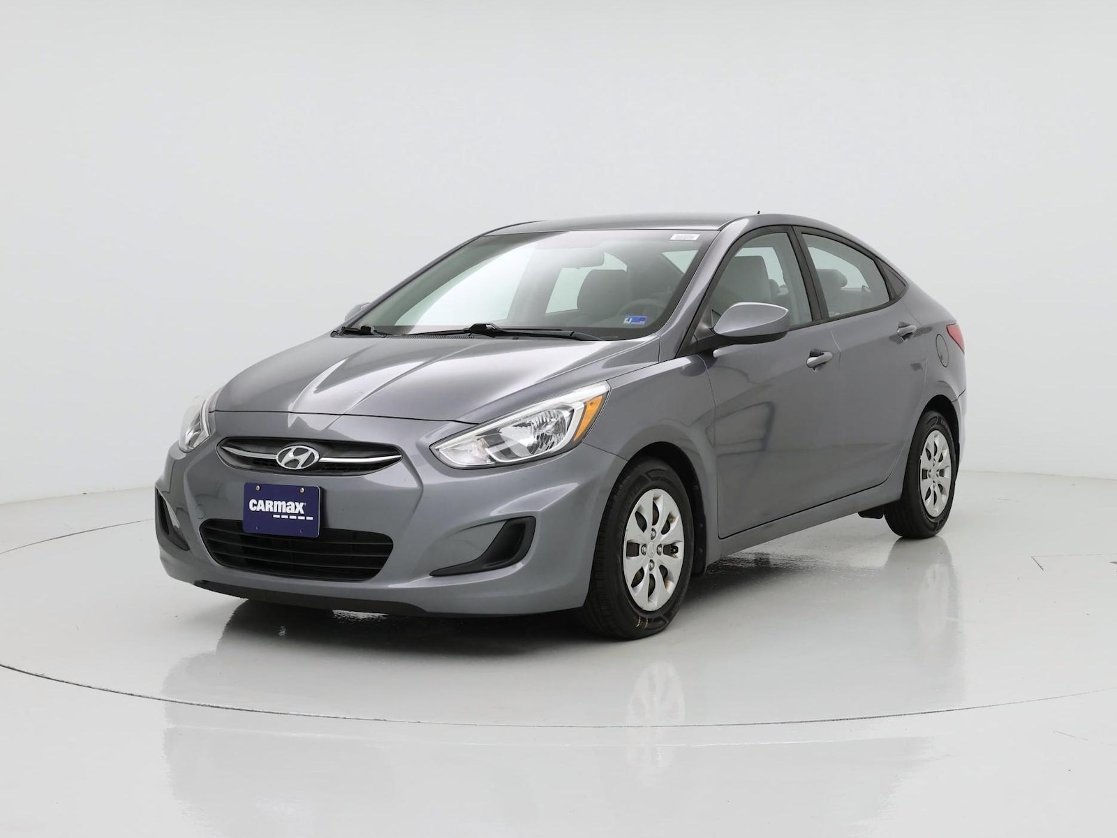 2017 Hyundai Accent SE - Photo 5
