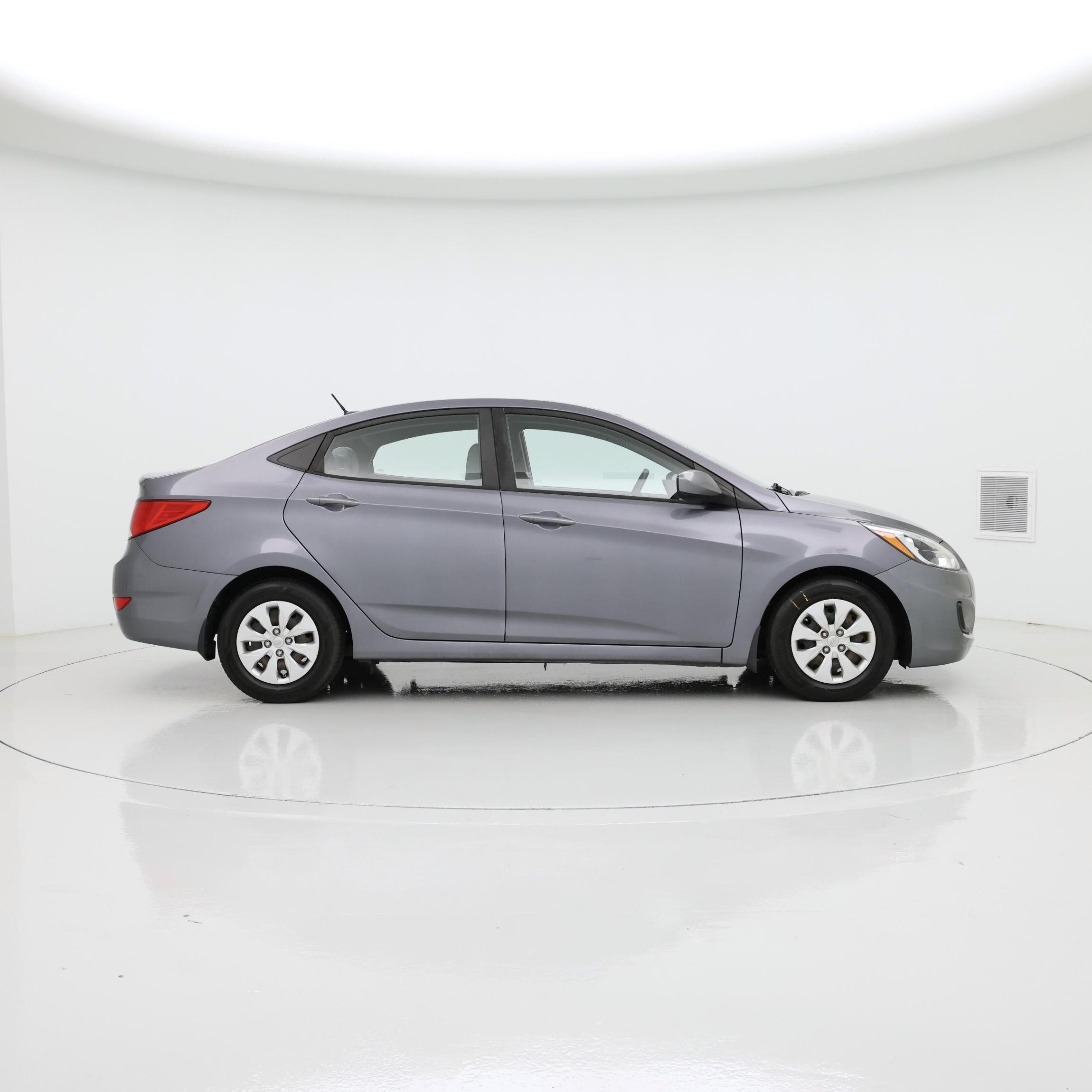 Thumbnail: 2017 Hyundai Accent - 7