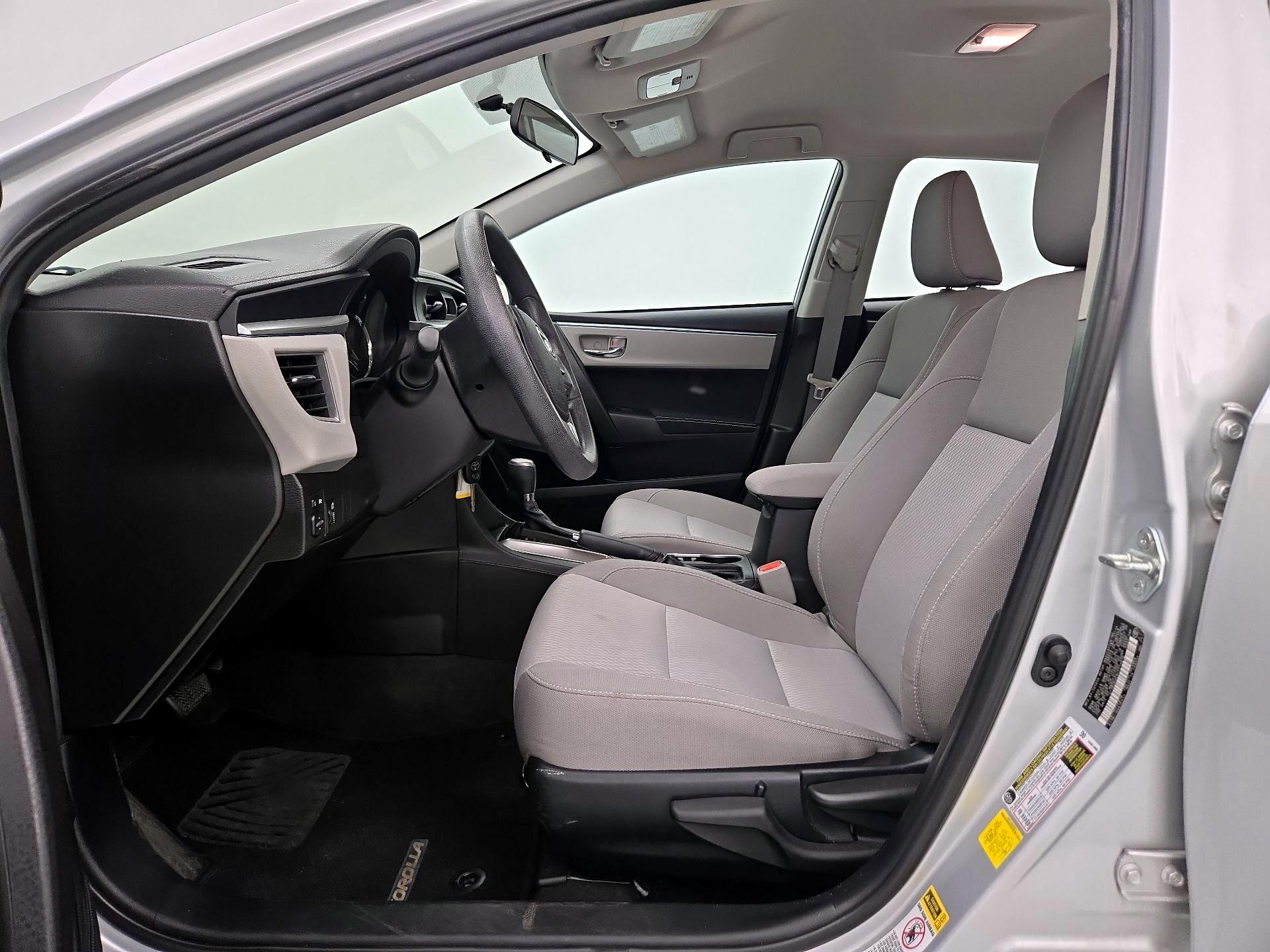 Thumbnail: 2015 Toyota Corolla - 11