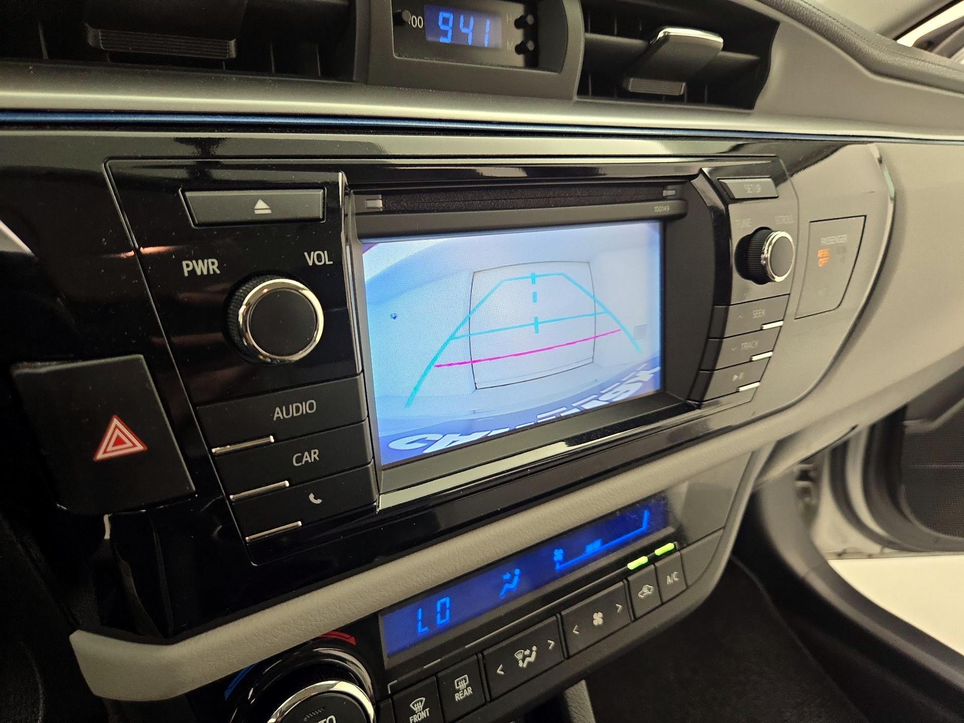 Thumbnail: 2015 Toyota Corolla - 14