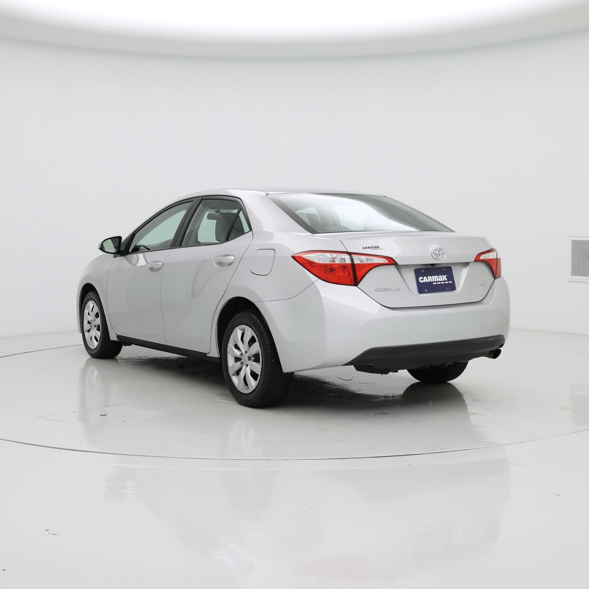 Thumbnail: 2015 Toyota Corolla - 2