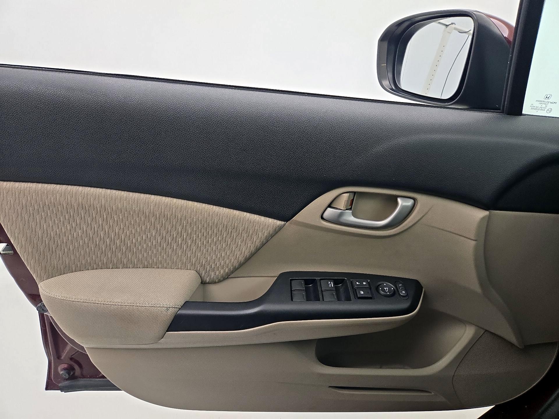Thumbnail: 2014 Honda Civic - 12