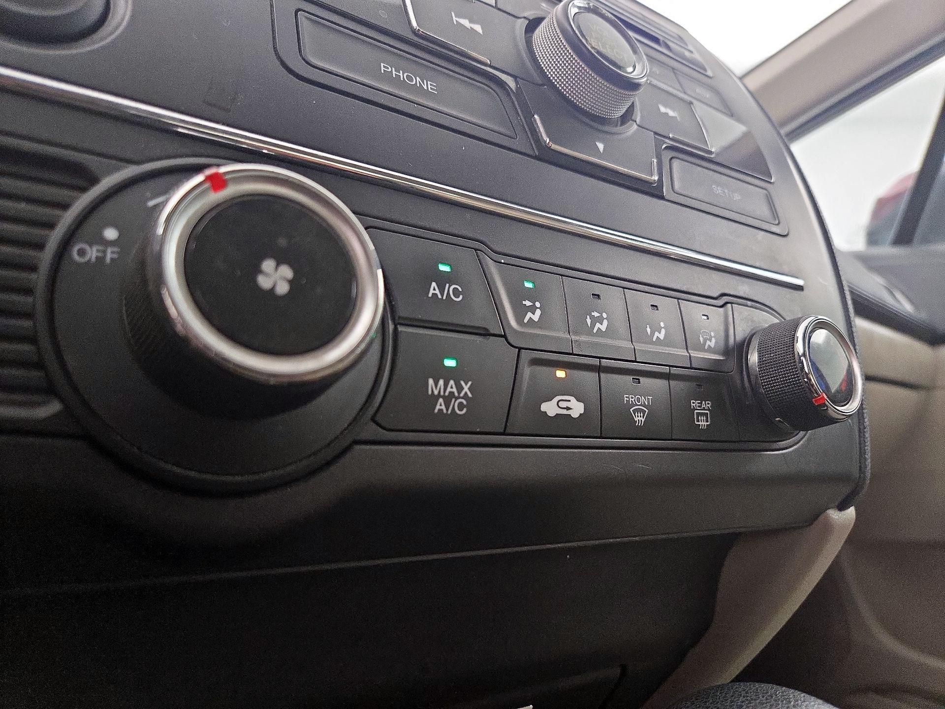 Thumbnail: 2014 Honda Civic - 16
