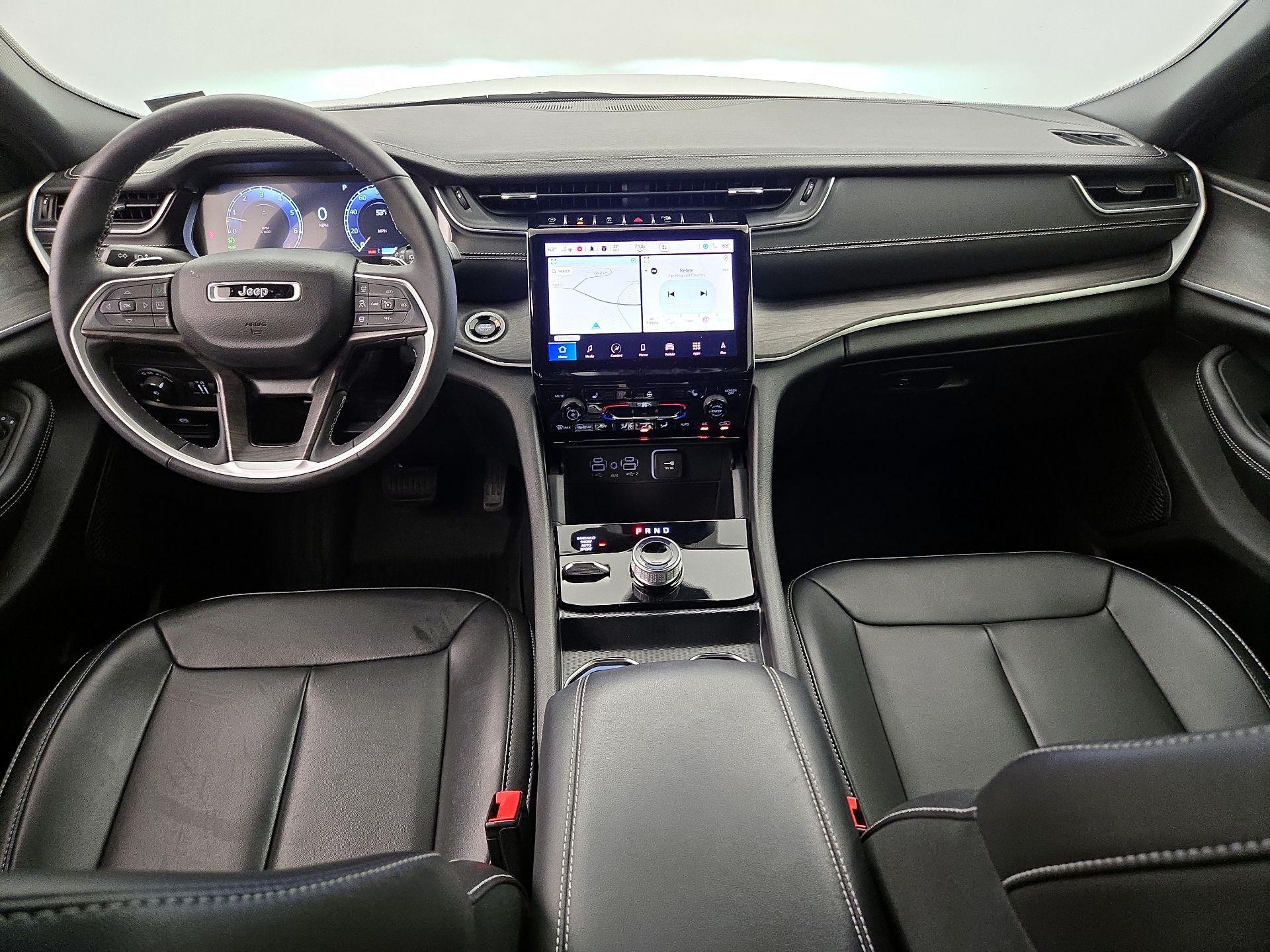 Thumbnail: 2024 Jeep Grand Cherokee - 9