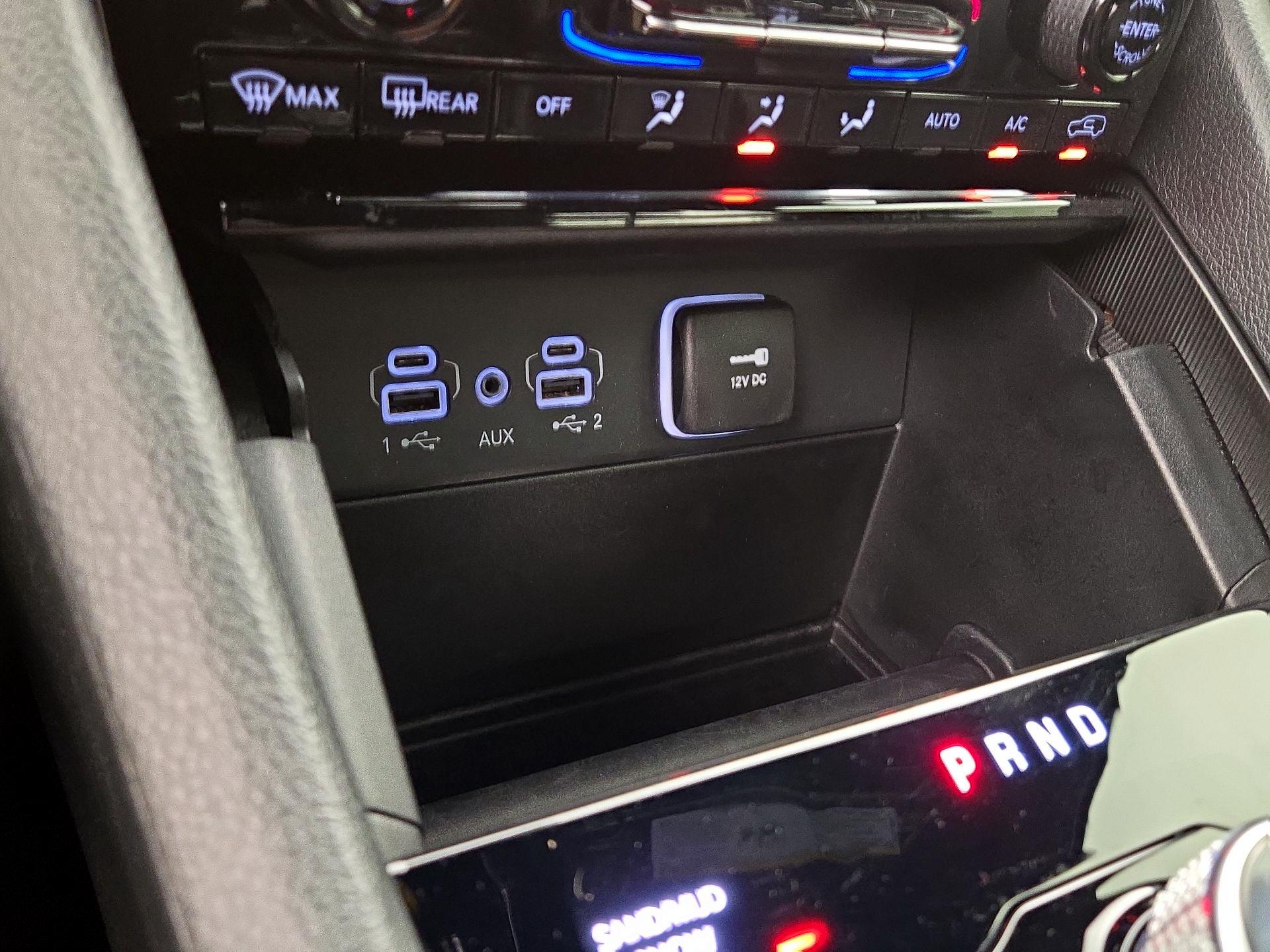 Thumbnail: 2024 Jeep Grand Cherokee - 19