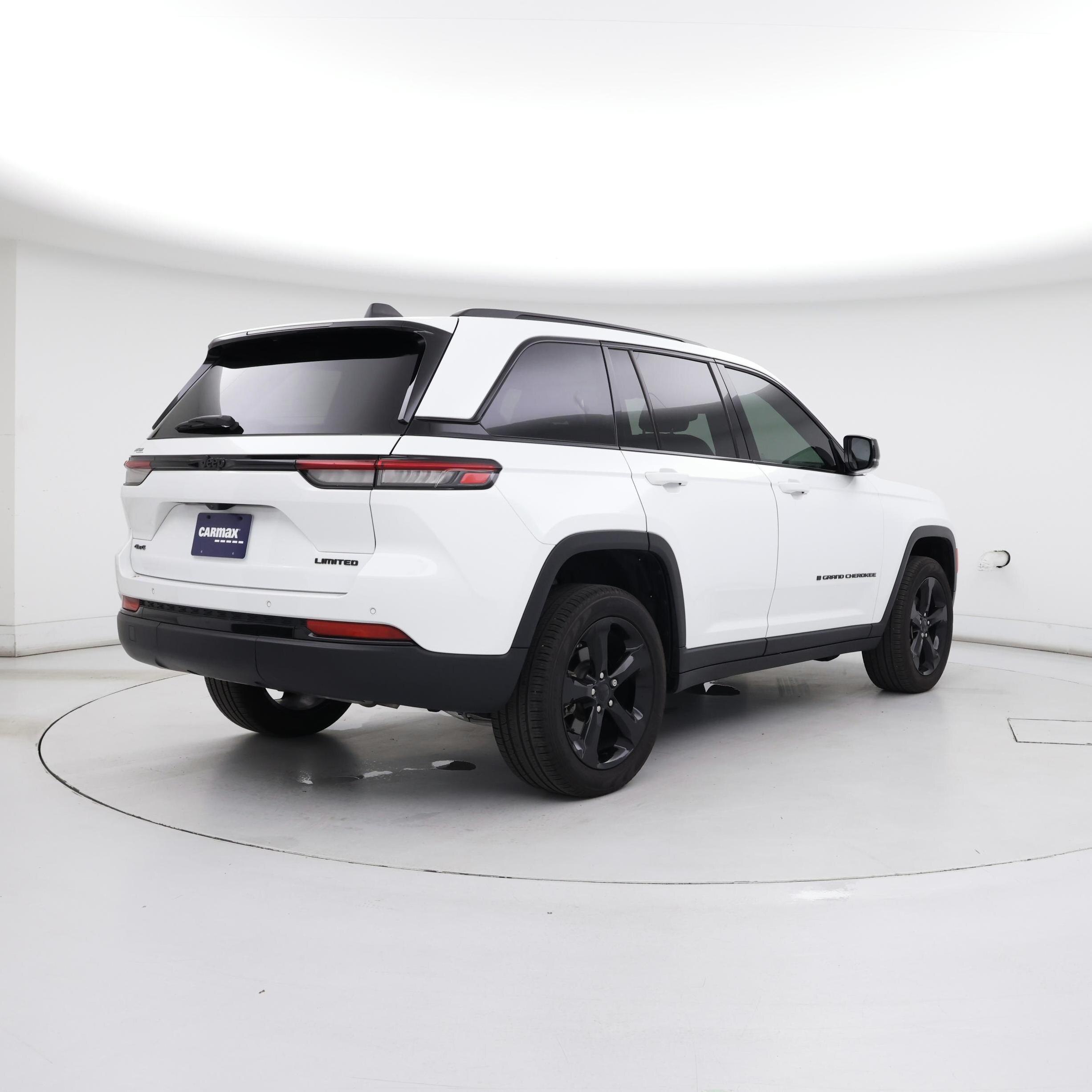 Thumbnail: 2024 Jeep Grand Cherokee - 8