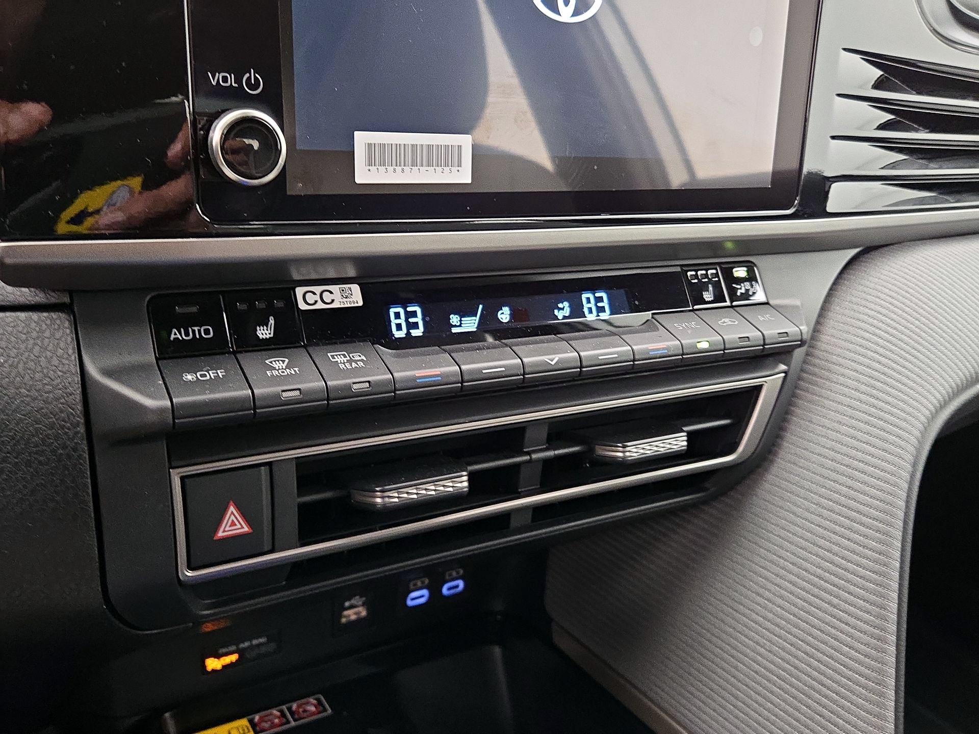 Thumbnail: 2025 Toyota Camry - 16