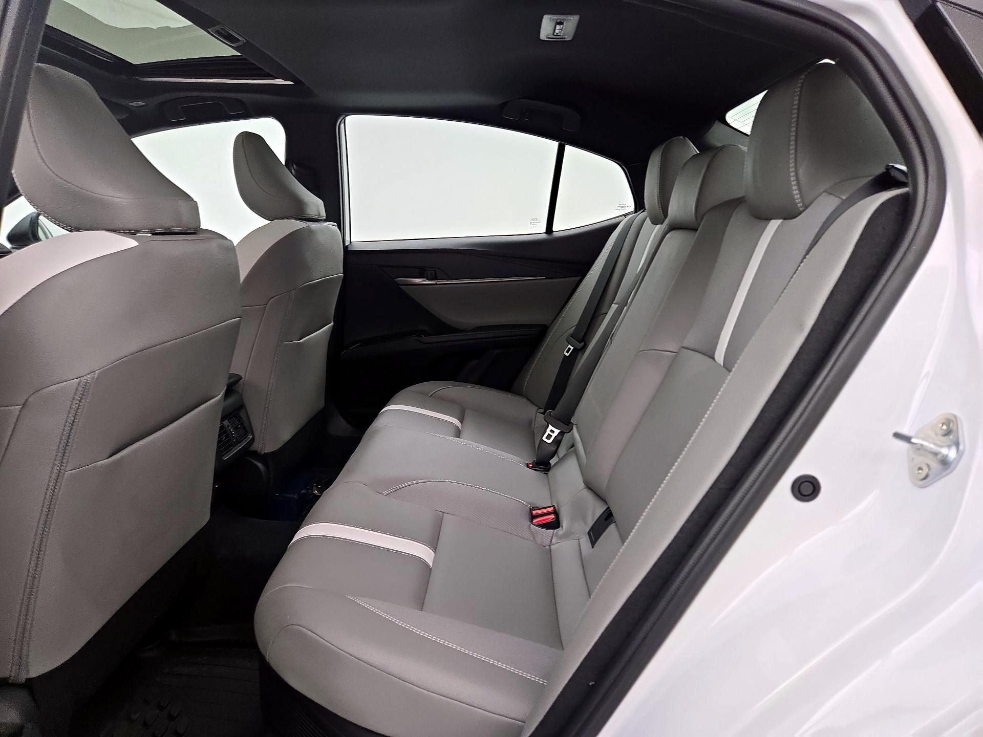 Thumbnail: 2025 Toyota Camry - 20