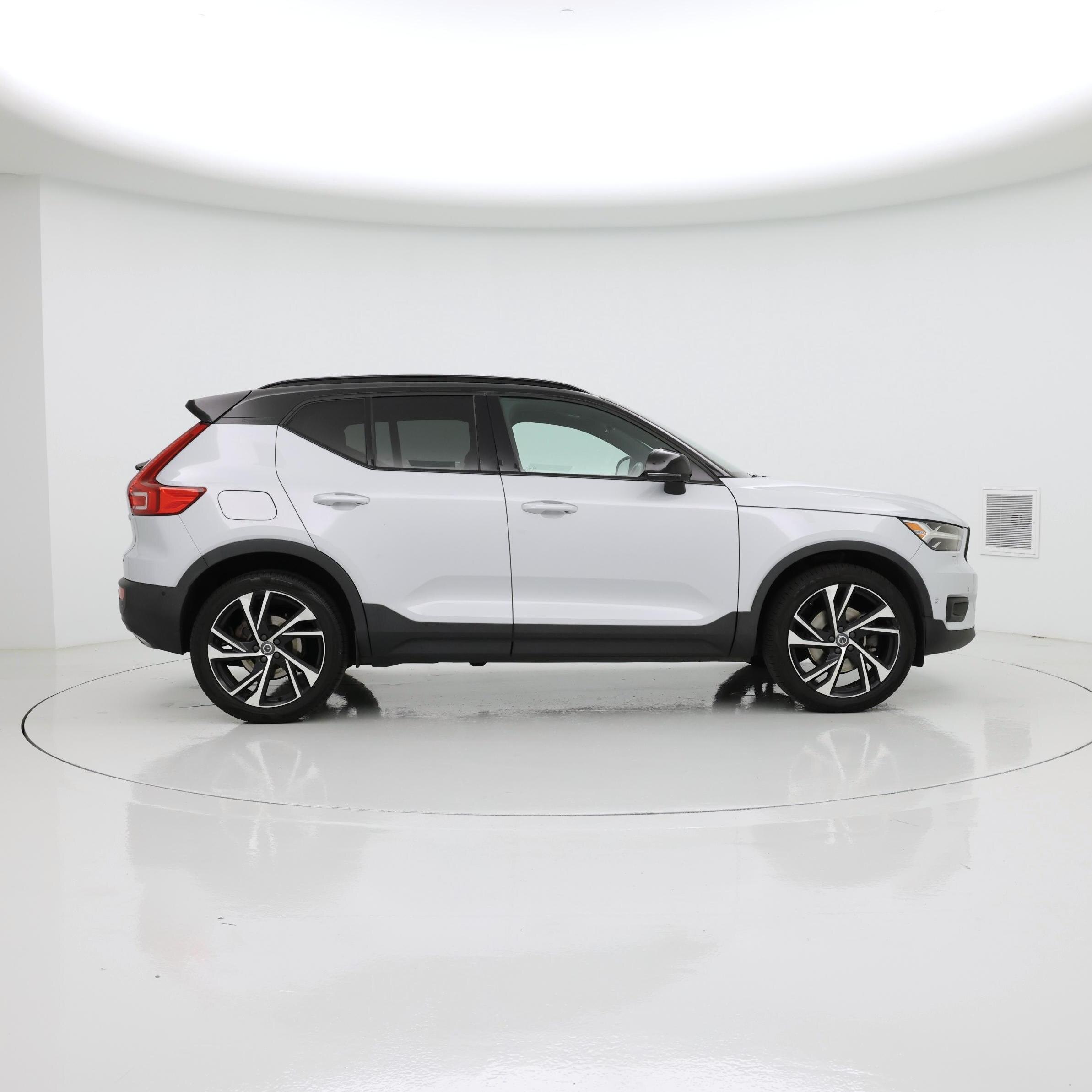 Thumbnail: 2020 Volvo XC40 - 7