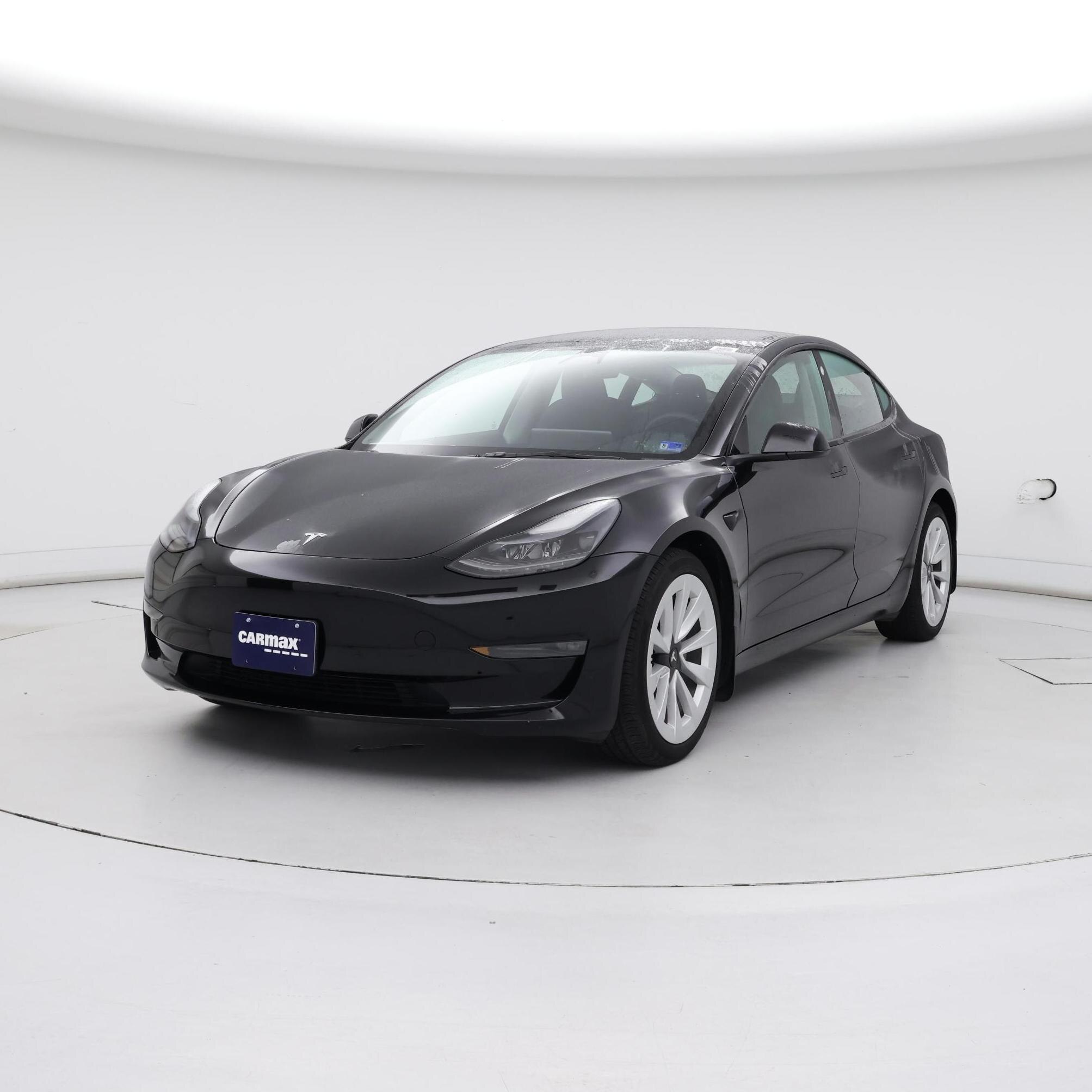 Thumbnail: 2023 Tesla Model 3 - 4