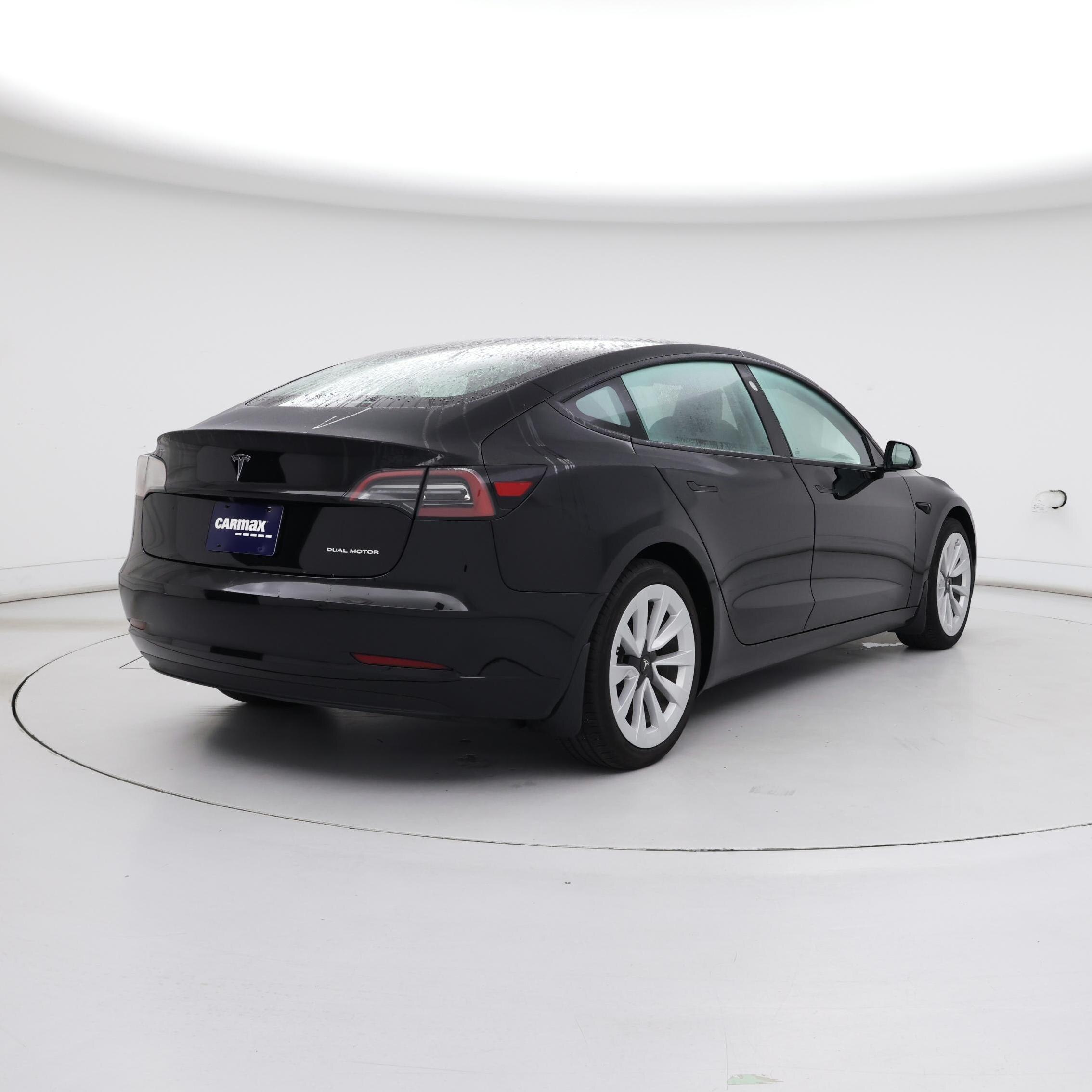 Thumbnail: 2023 Tesla Model 3 - 8