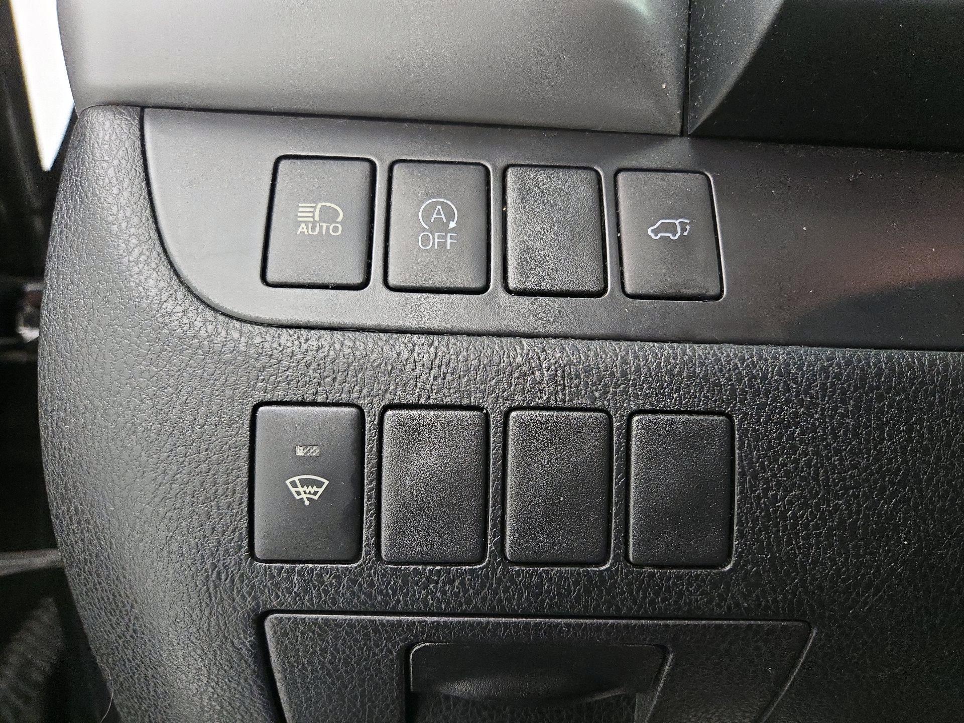 Thumbnail: 2019 Toyota Highlander - 13