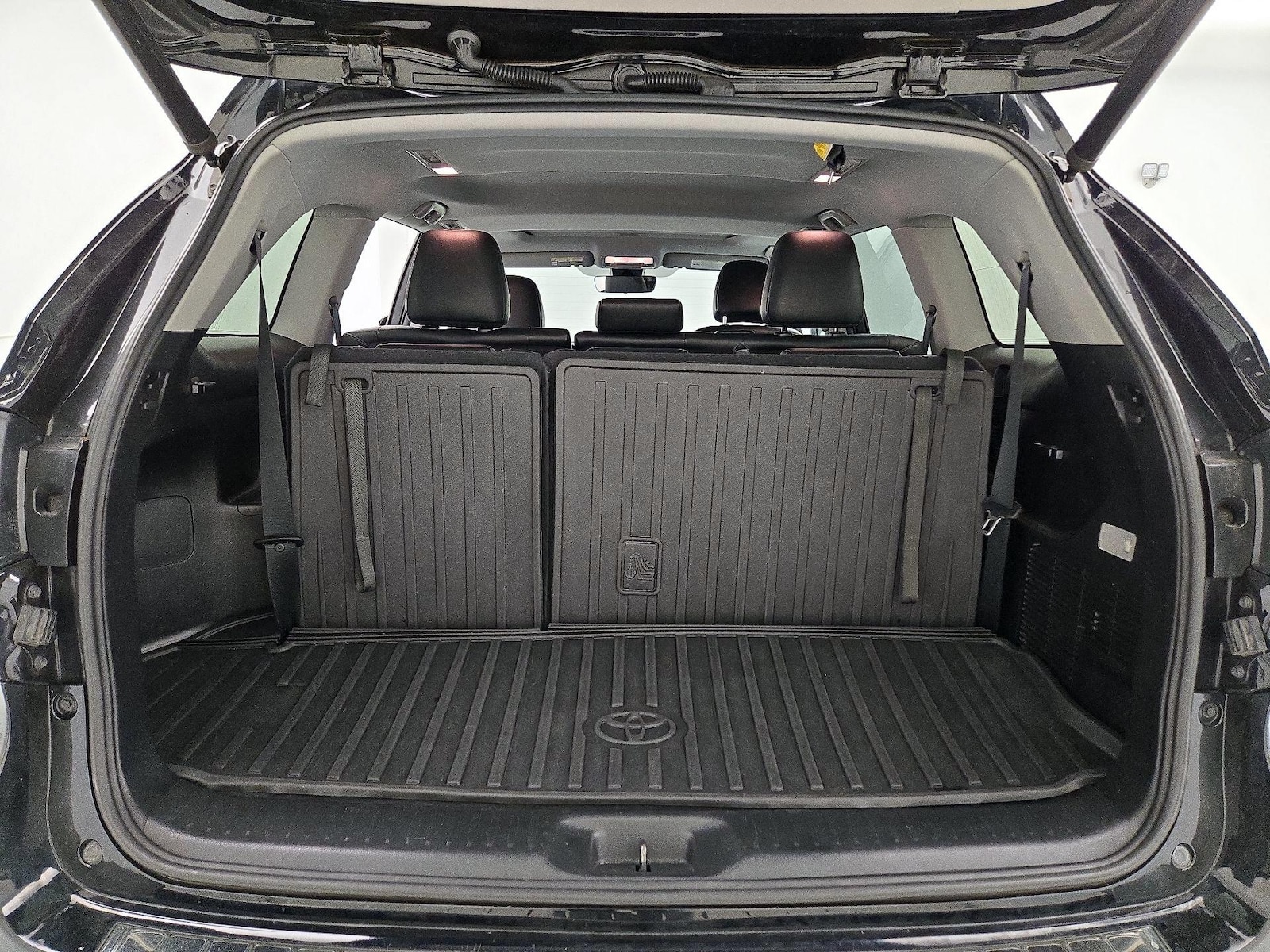 2019 Toyota Highlander XLE - Photo 24