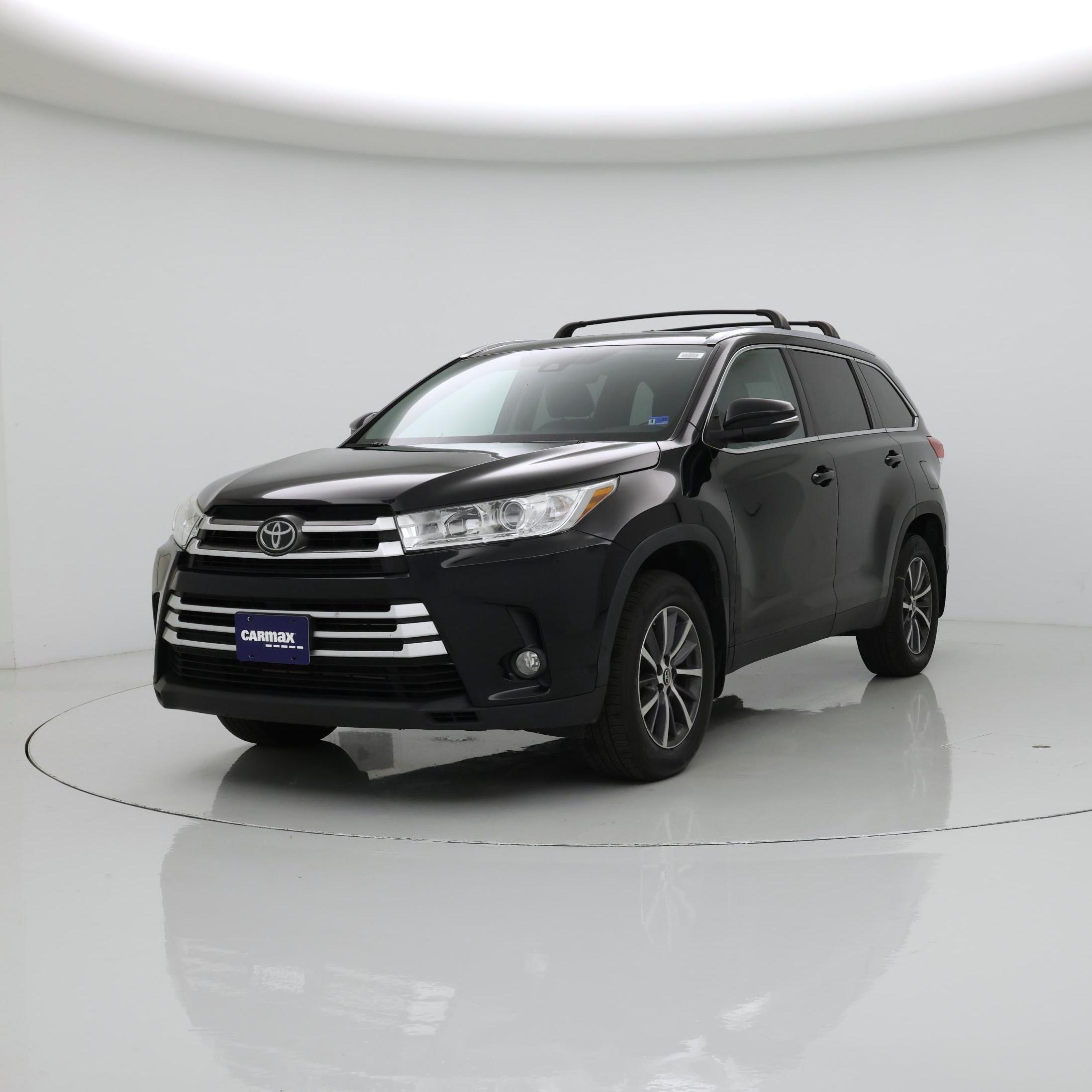 Thumbnail: 2019 Toyota Highlander - 4
