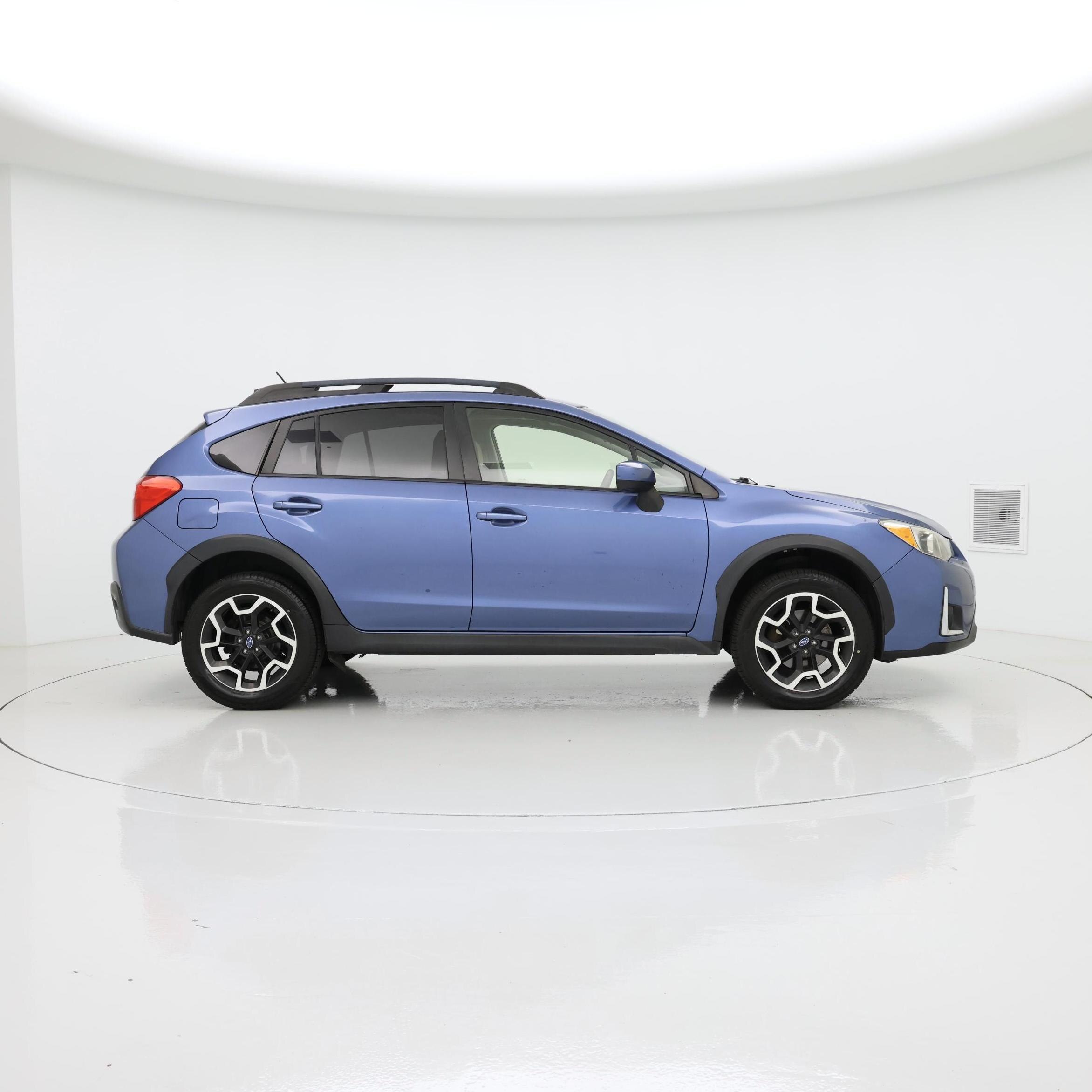 Thumbnail: 2016 Subaru XV Crosstrek - 7