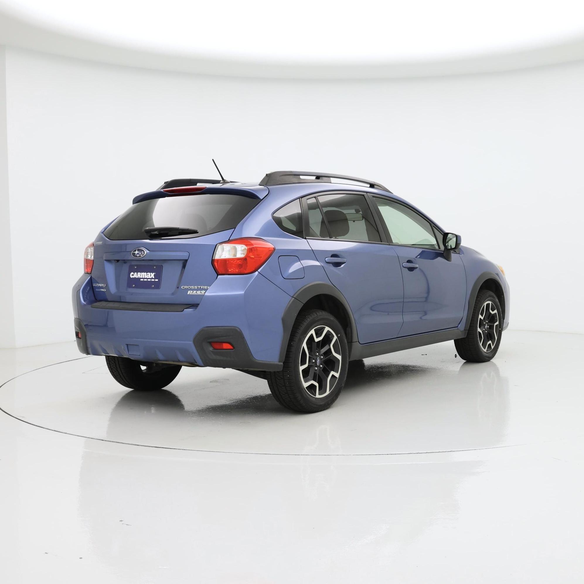 Thumbnail: 2016 Subaru XV Crosstrek - 8