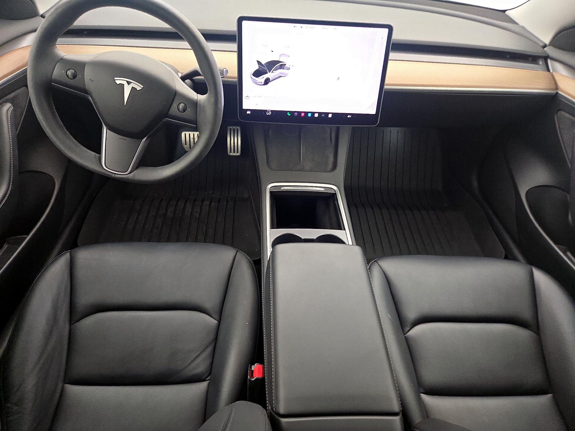 Thumbnail: 2023 Tesla Model 3 - 9