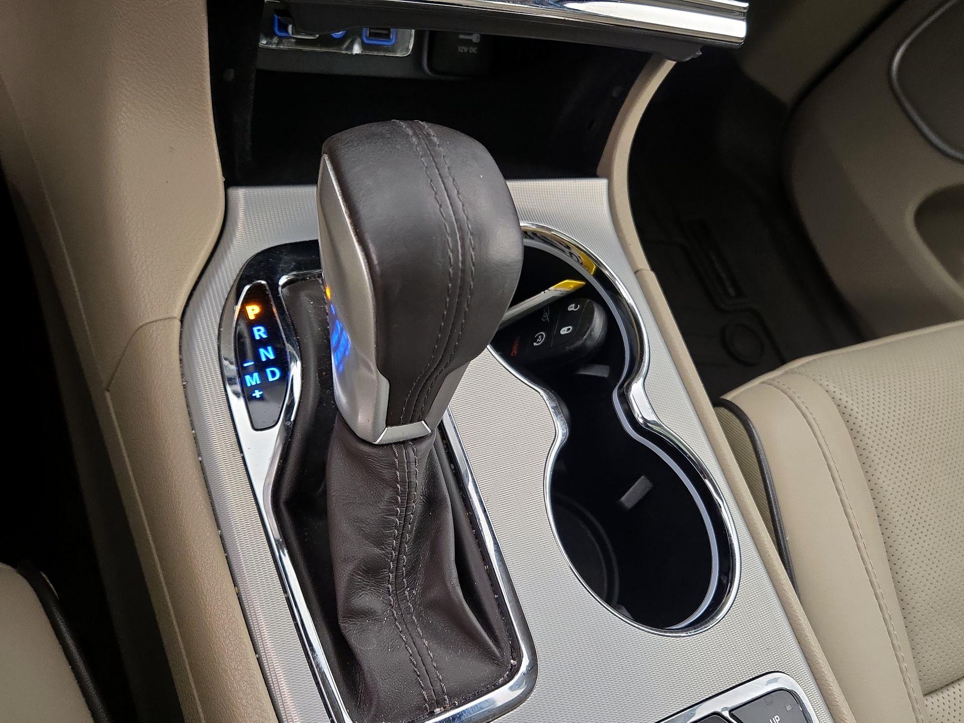 Thumbnail: 2020 Jeep Grand Cherokee - 18