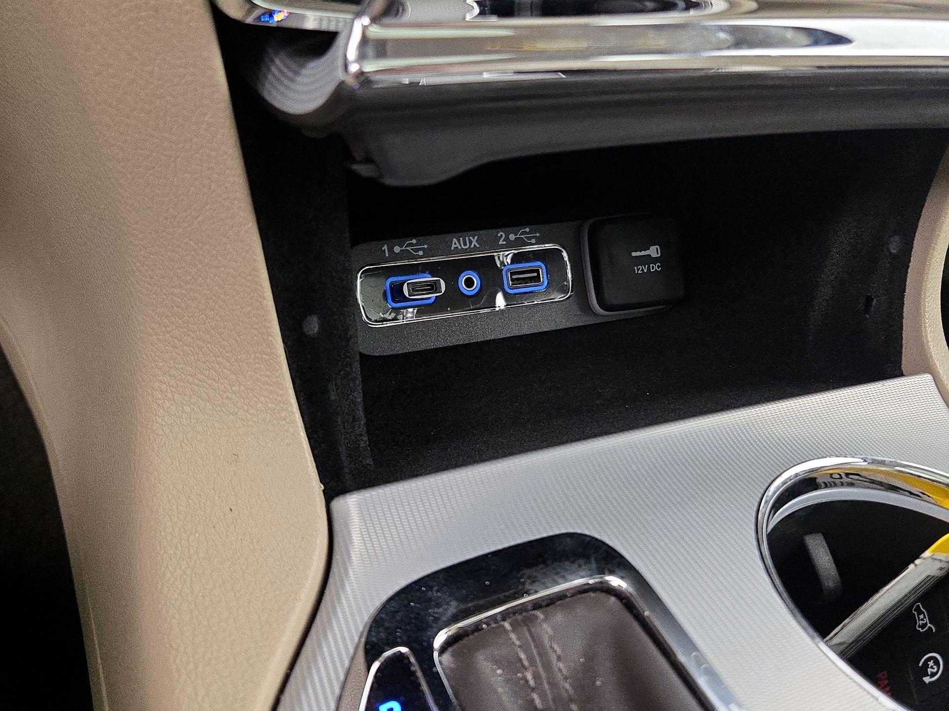 Thumbnail: 2020 Jeep Grand Cherokee - 19
