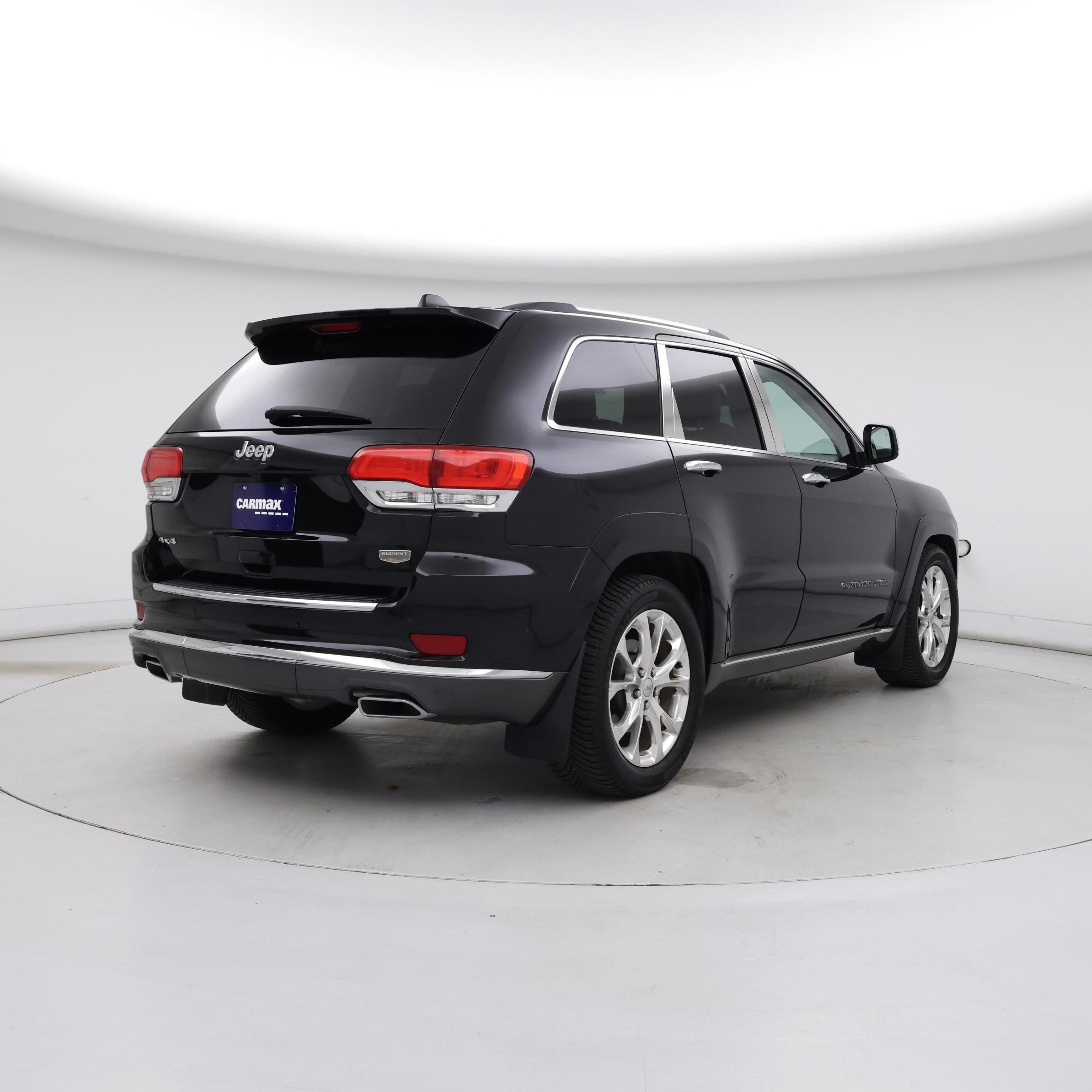 Thumbnail: 2020 Jeep Grand Cherokee - 8