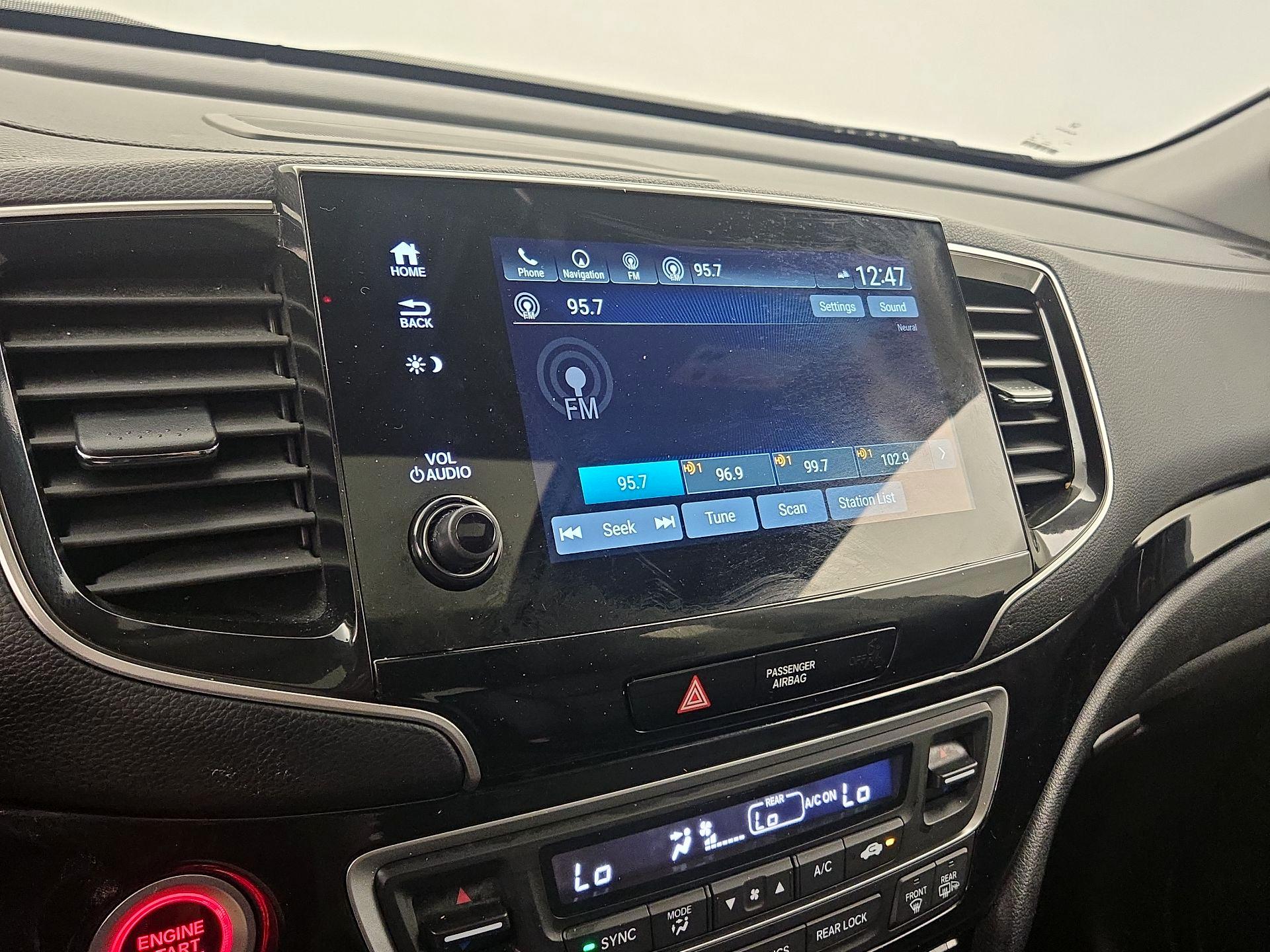 Thumbnail: 2021 Honda Pilot - 16
