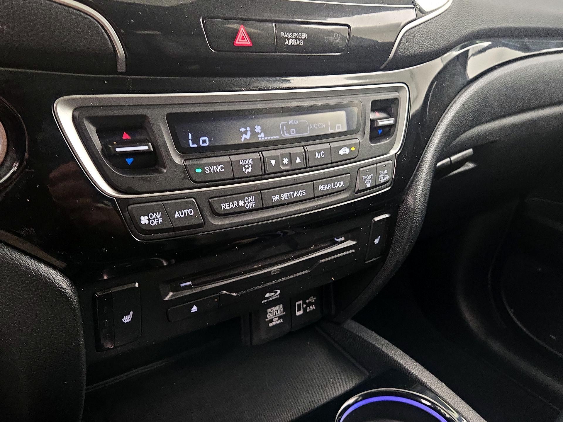 Thumbnail: 2021 Honda Pilot - 17