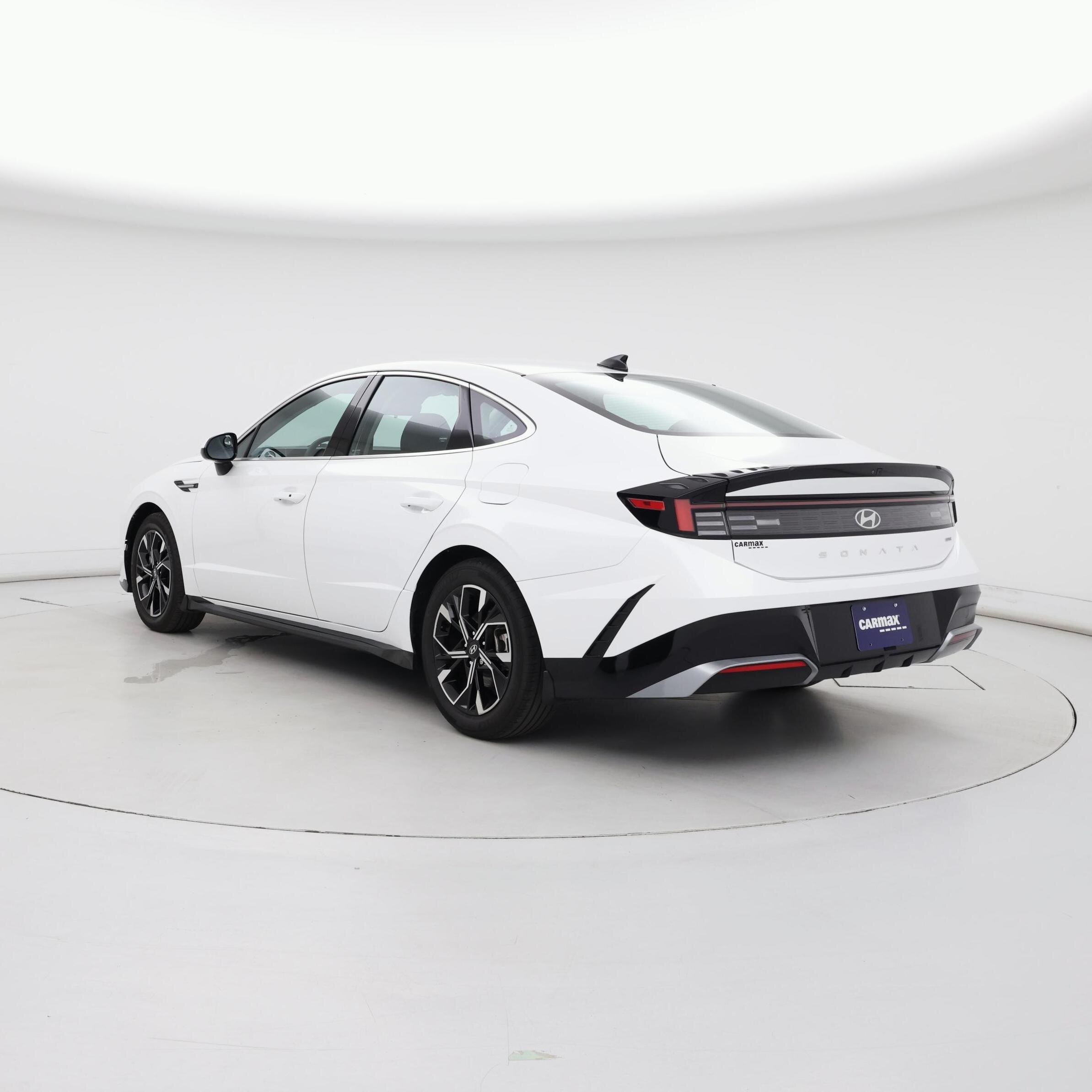 Thumbnail: 2024 Hyundai Sonata - 2