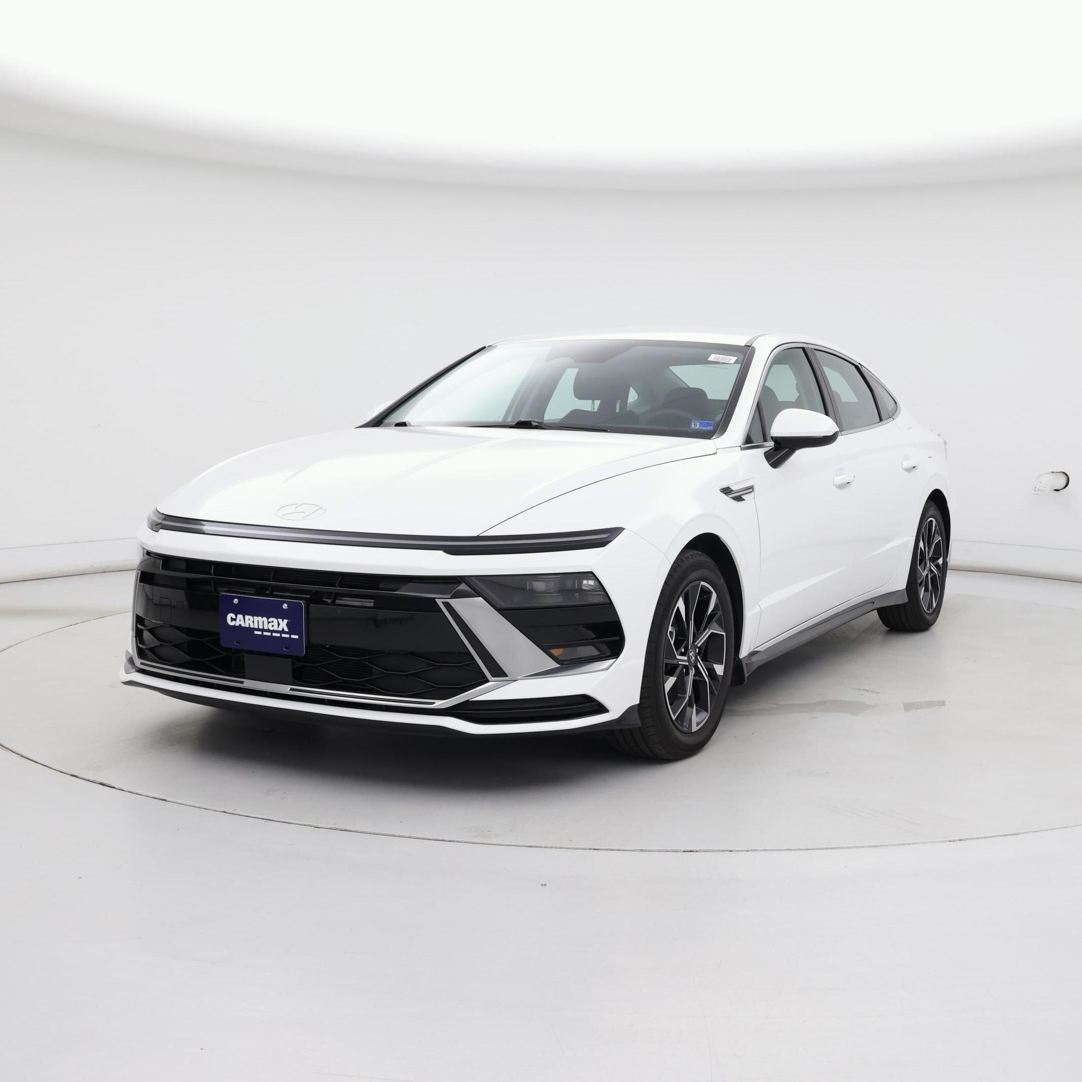 Thumbnail: 2024 Hyundai Sonata - 4