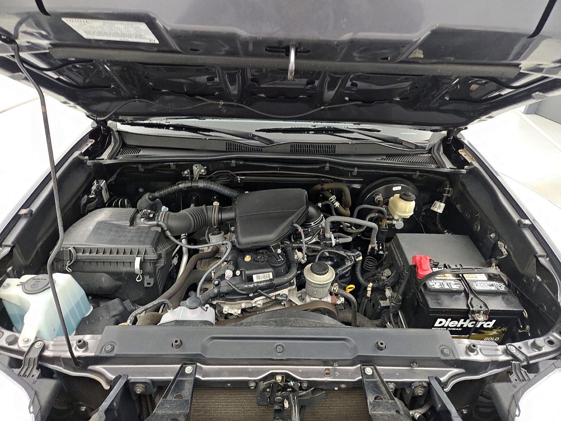Thumbnail: 2016 Toyota Tacoma - 20