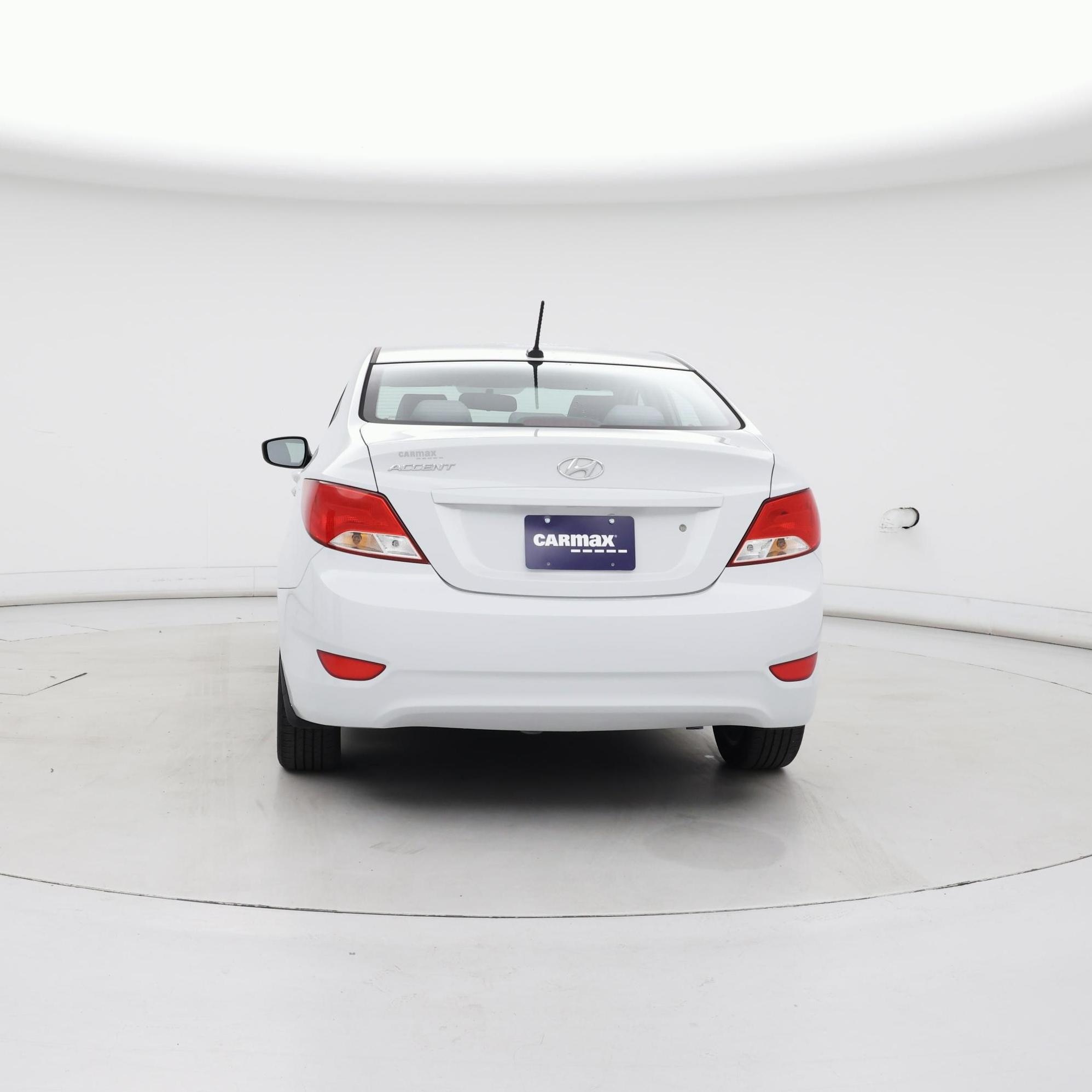 Thumbnail: 2017 Hyundai Accent - 6