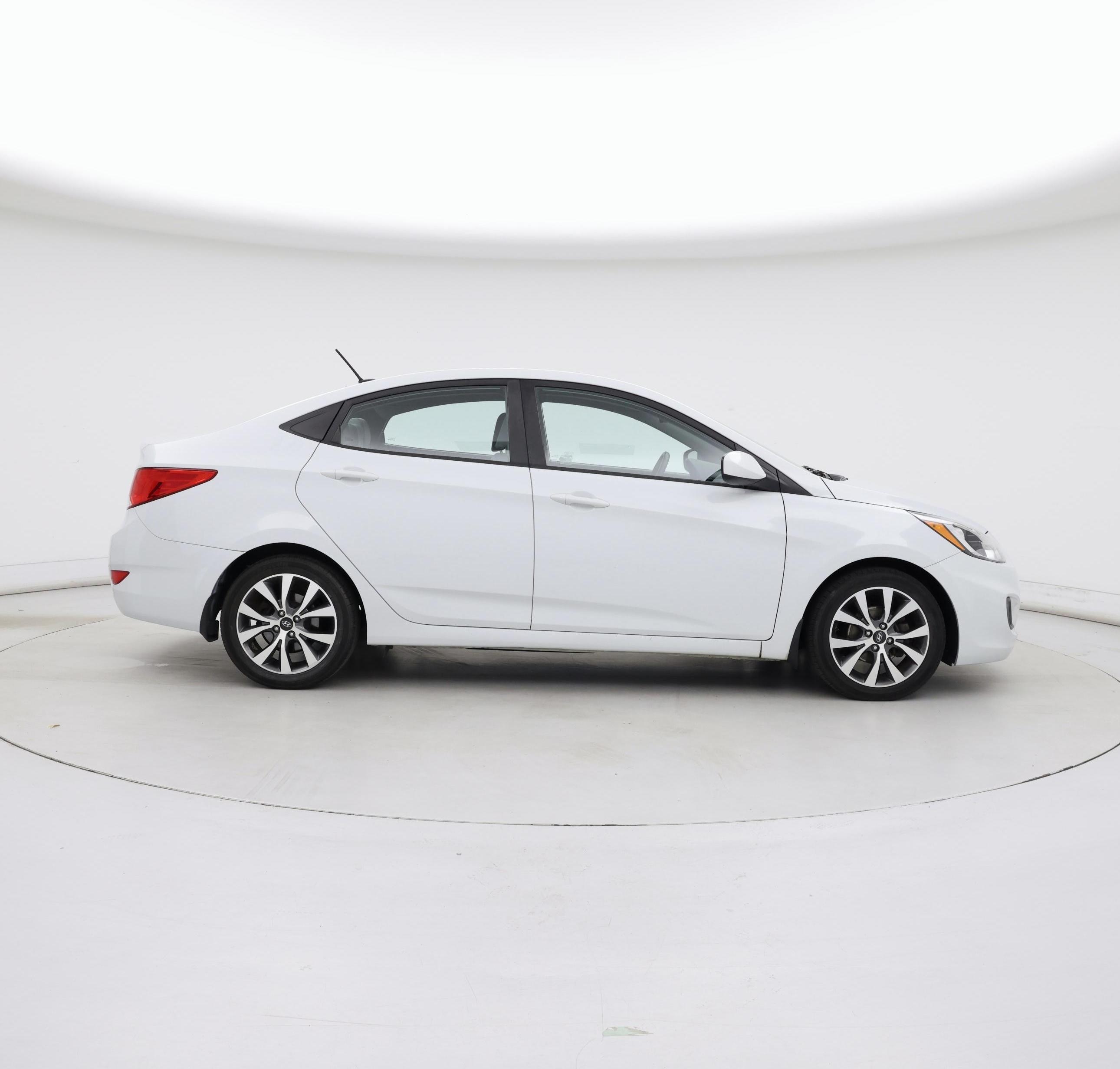 Thumbnail: 2017 Hyundai Accent - 7