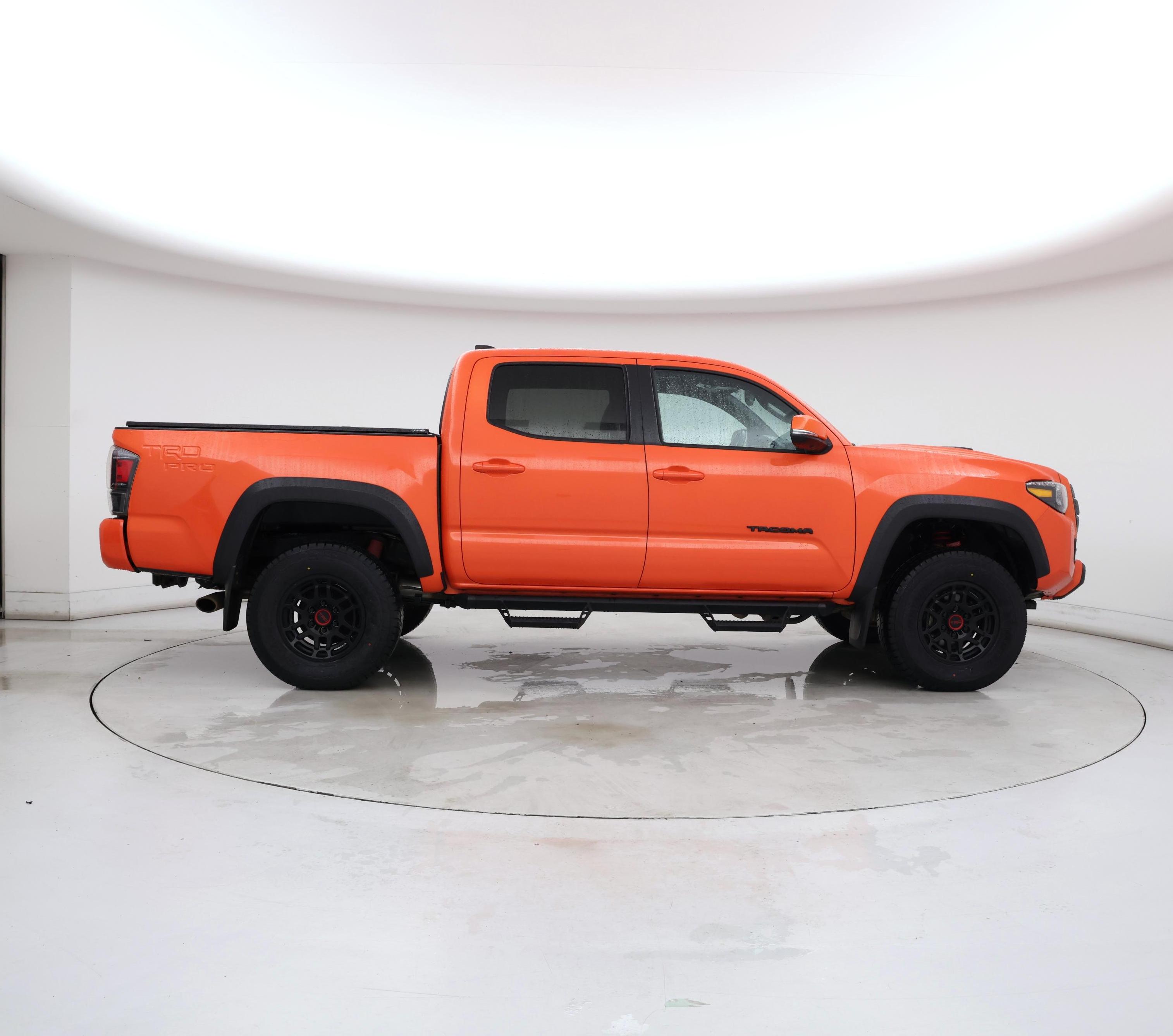 Thumbnail: 2023 Toyota Tacoma - 7
