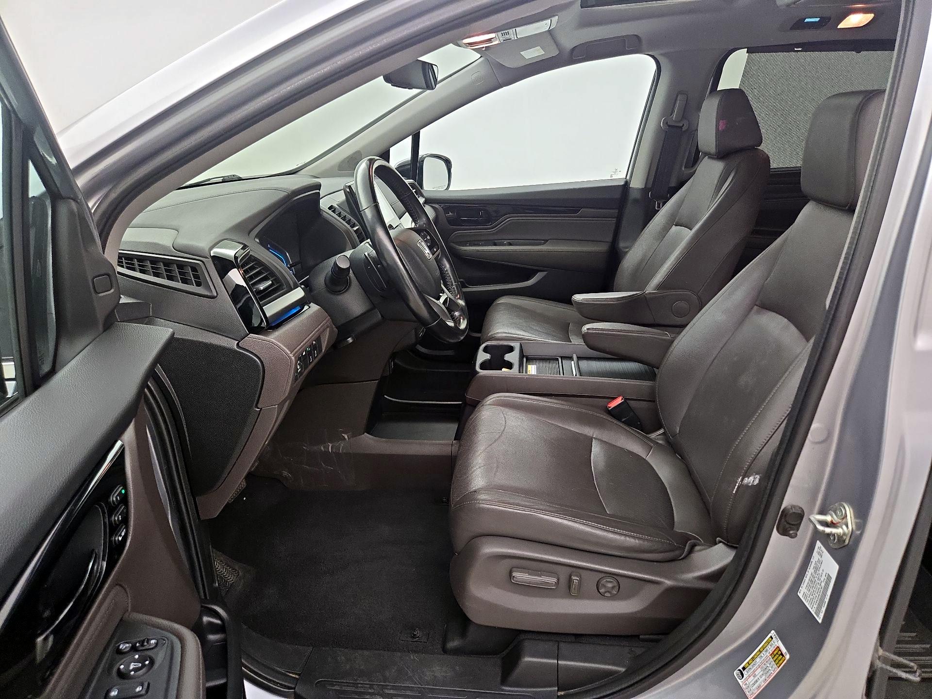 Thumbnail: 2020 Honda Odyssey - 11