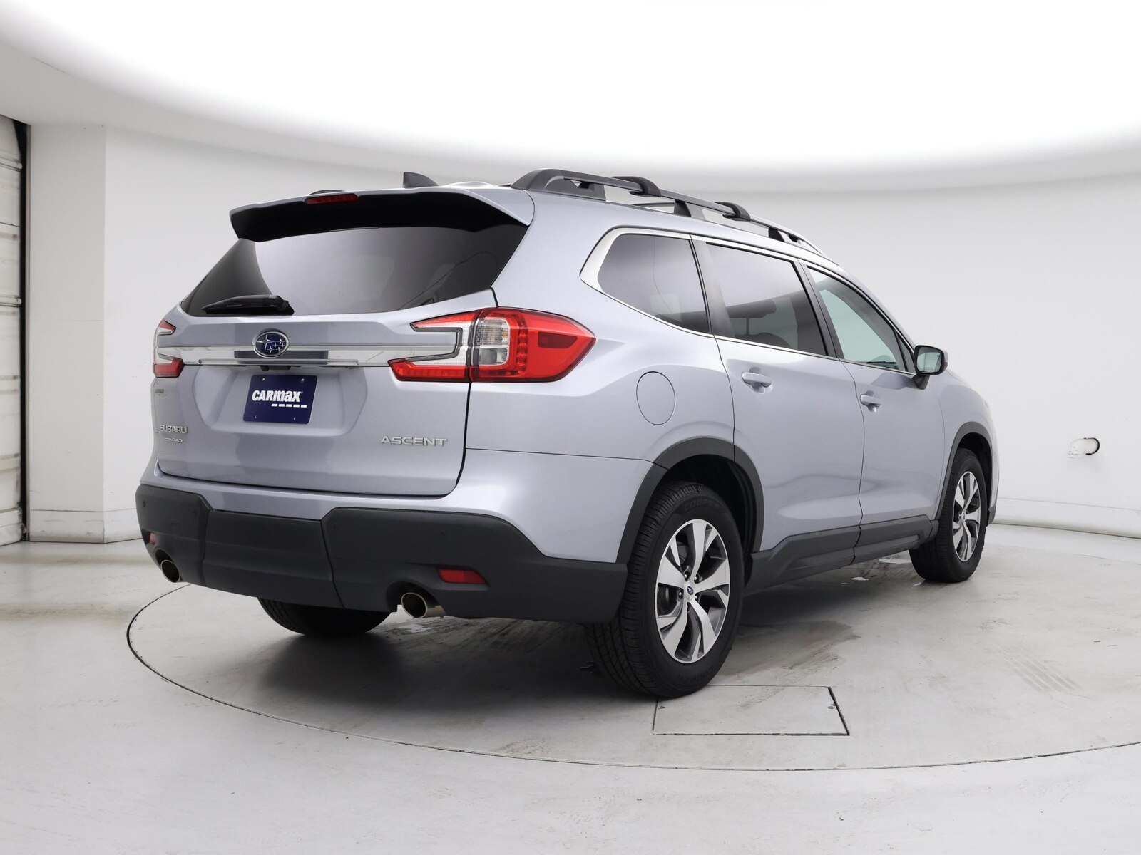 2023 Subaru Ascent Premium - Photo 9