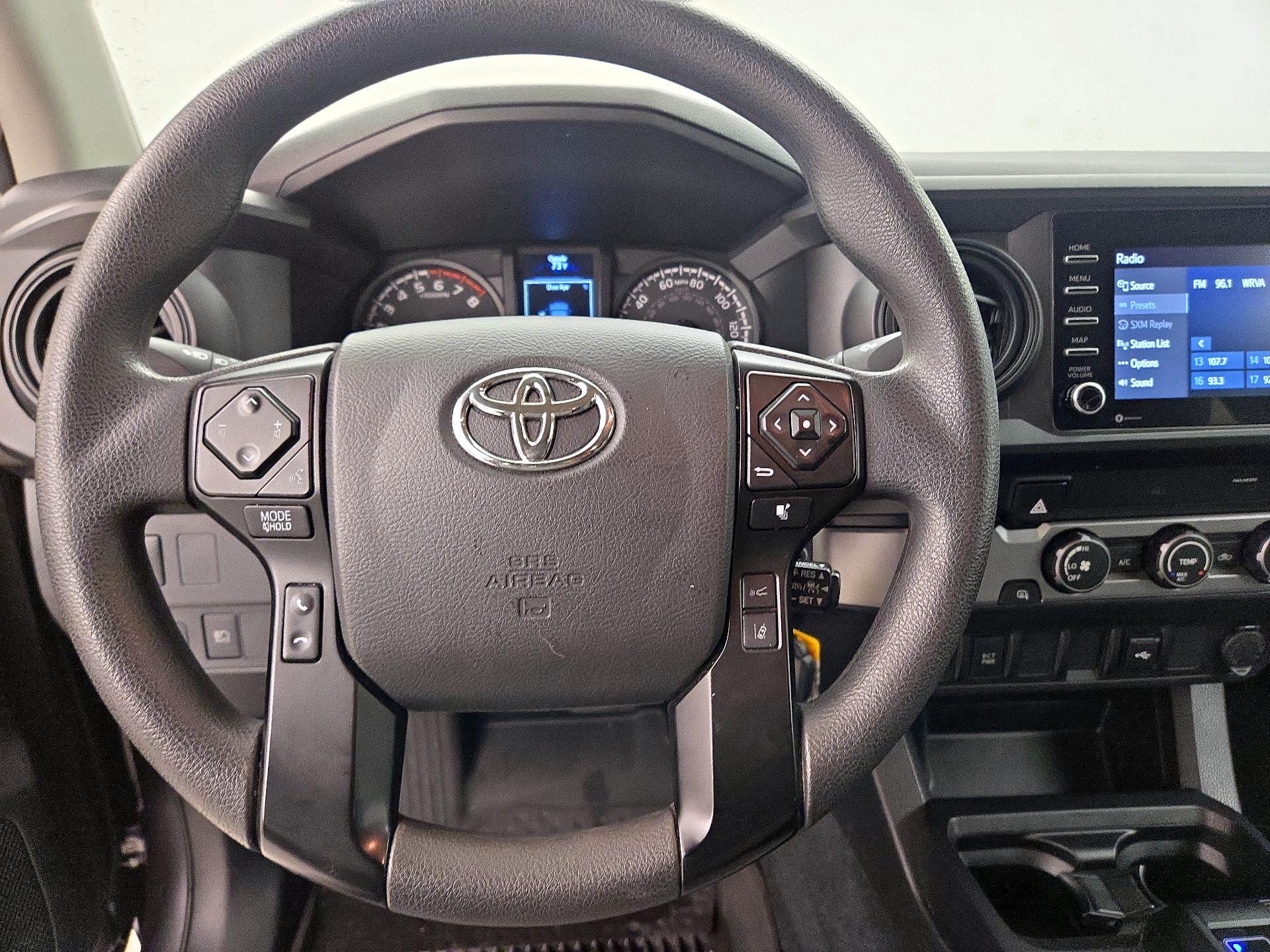 Thumbnail: 2022 Toyota Tacoma - 10