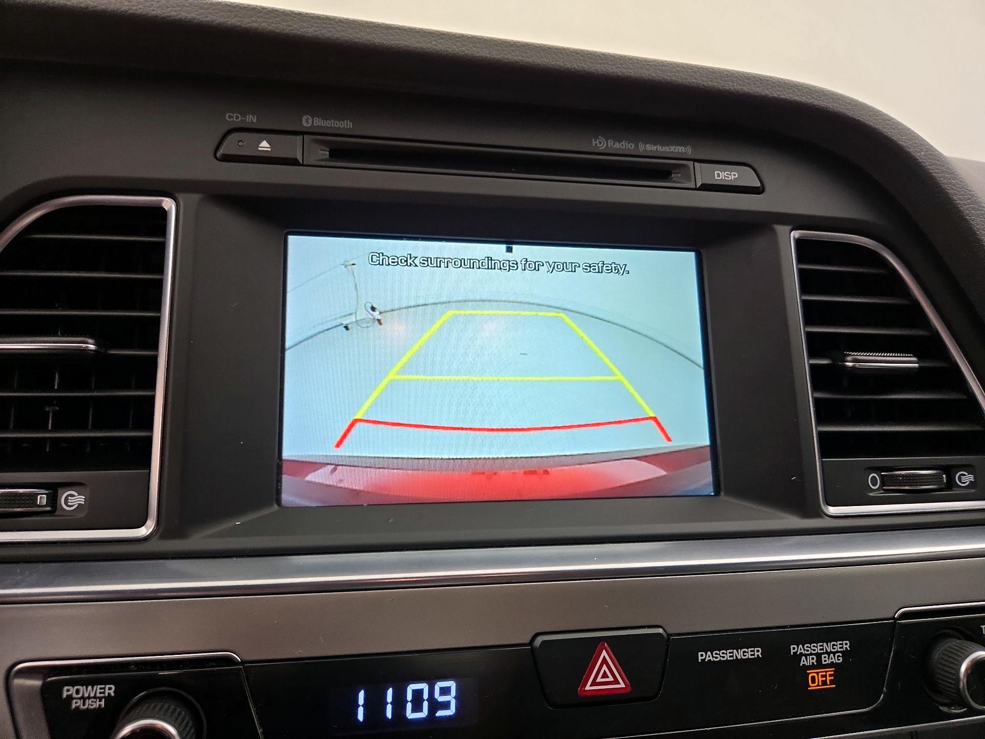 Thumbnail: 2016 Hyundai Sonata - 14