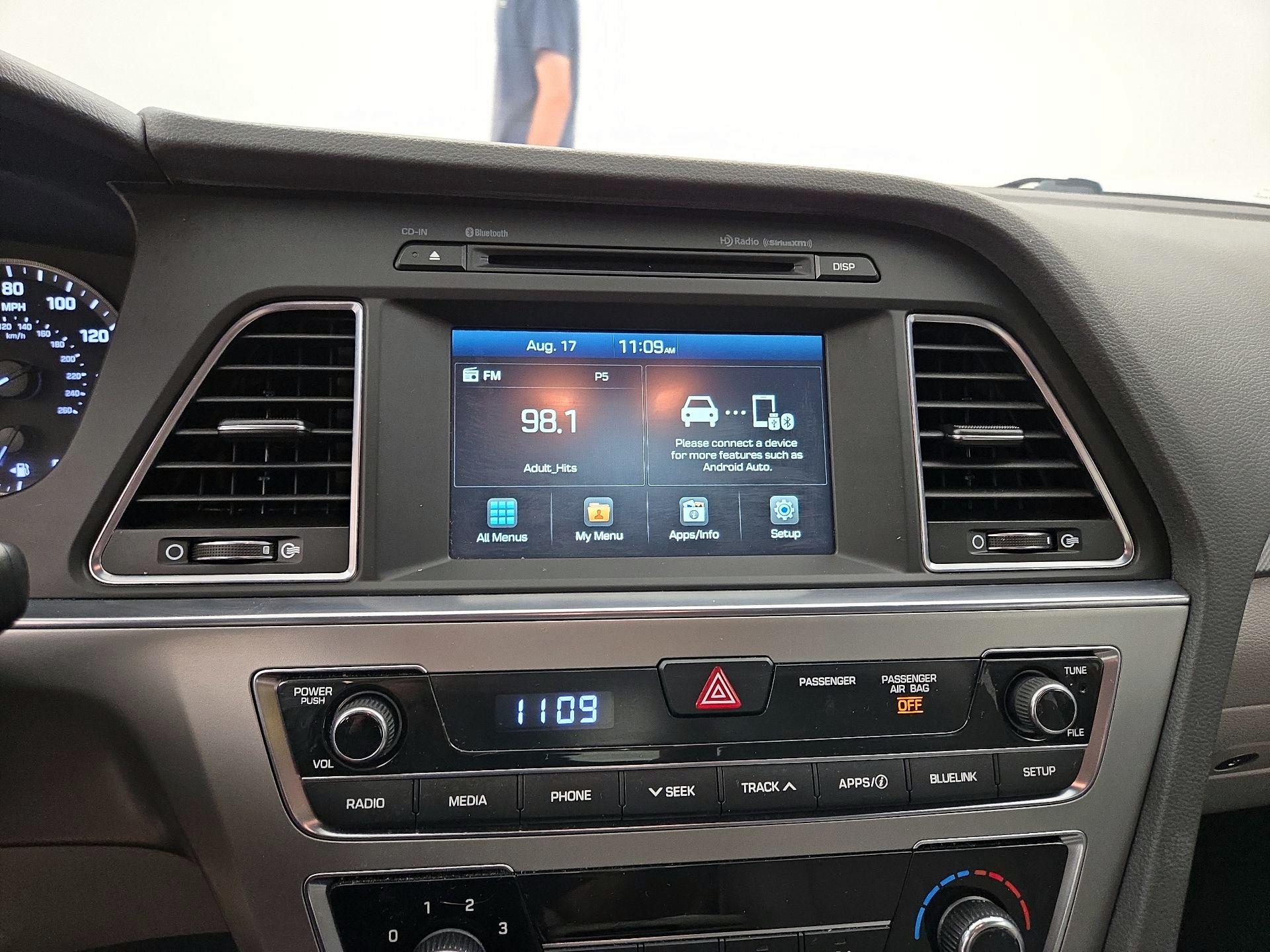 Thumbnail: 2016 Hyundai Sonata - 15